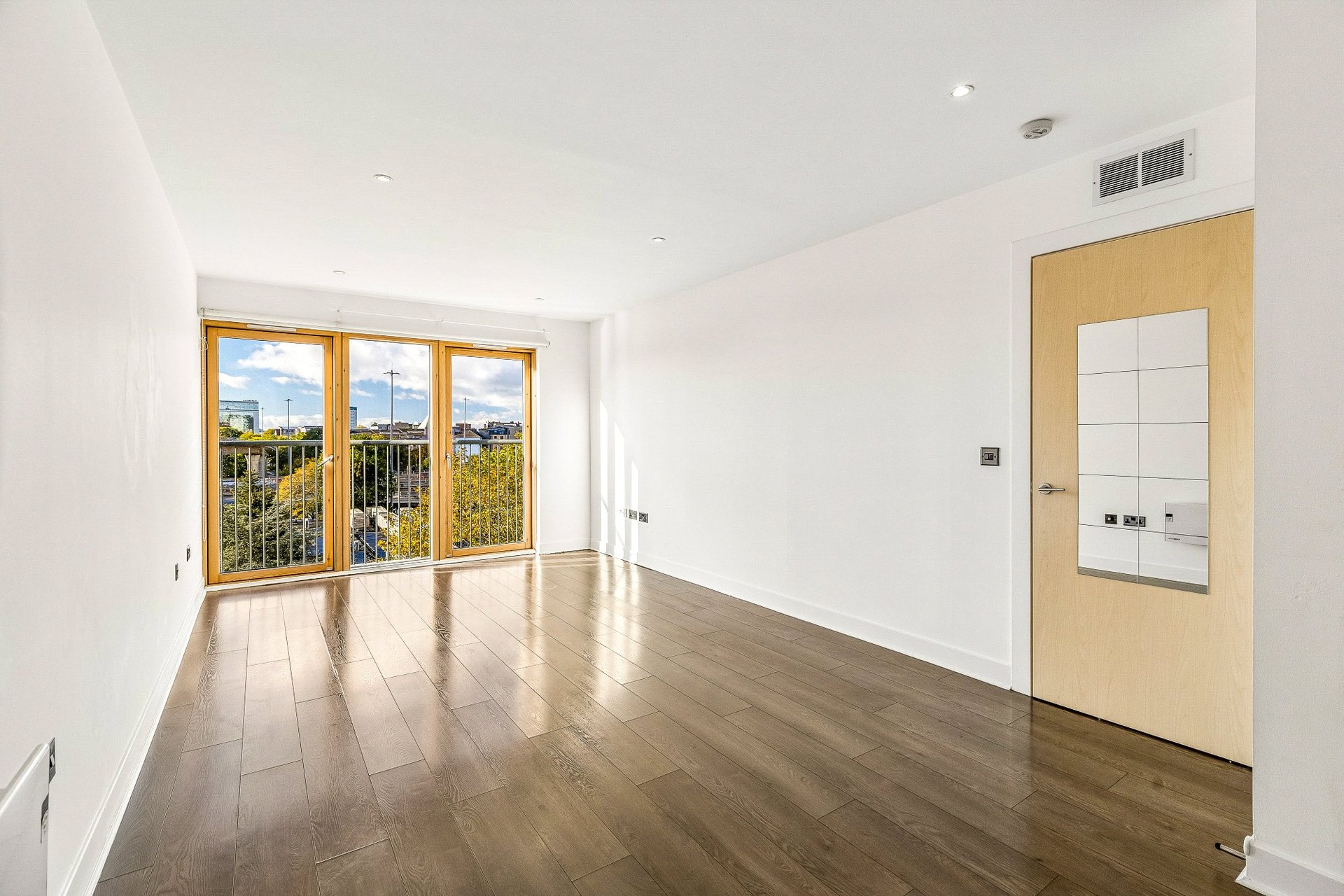 Flat 6/2, Block 2, 490 Argyle Street, City Centre, Glasgow, G2 8AN - Picture #4
