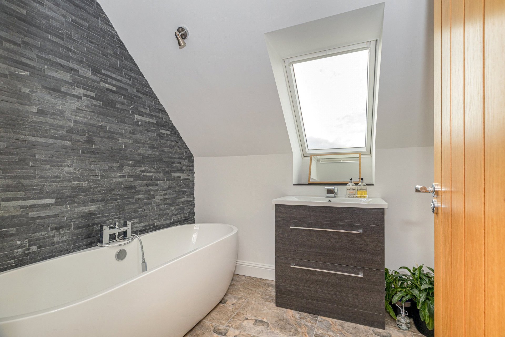 Drochaid House, Gartness Road, Killearn, Stirlingshire, G63 0NJ - Picture #39