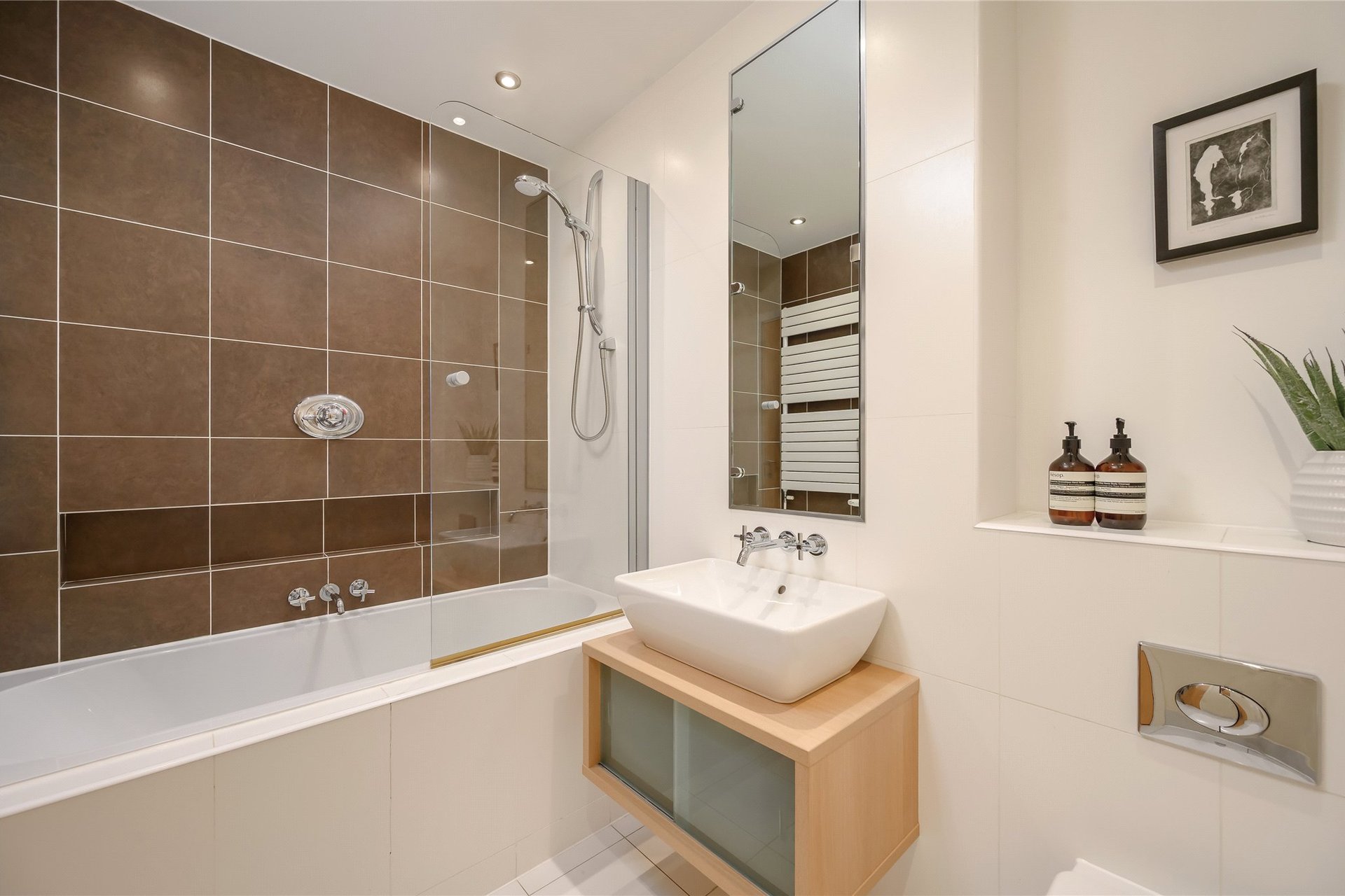 Flat 7, 2 Eyre Place, Edinburgh, EH3 5EP - Picture #21