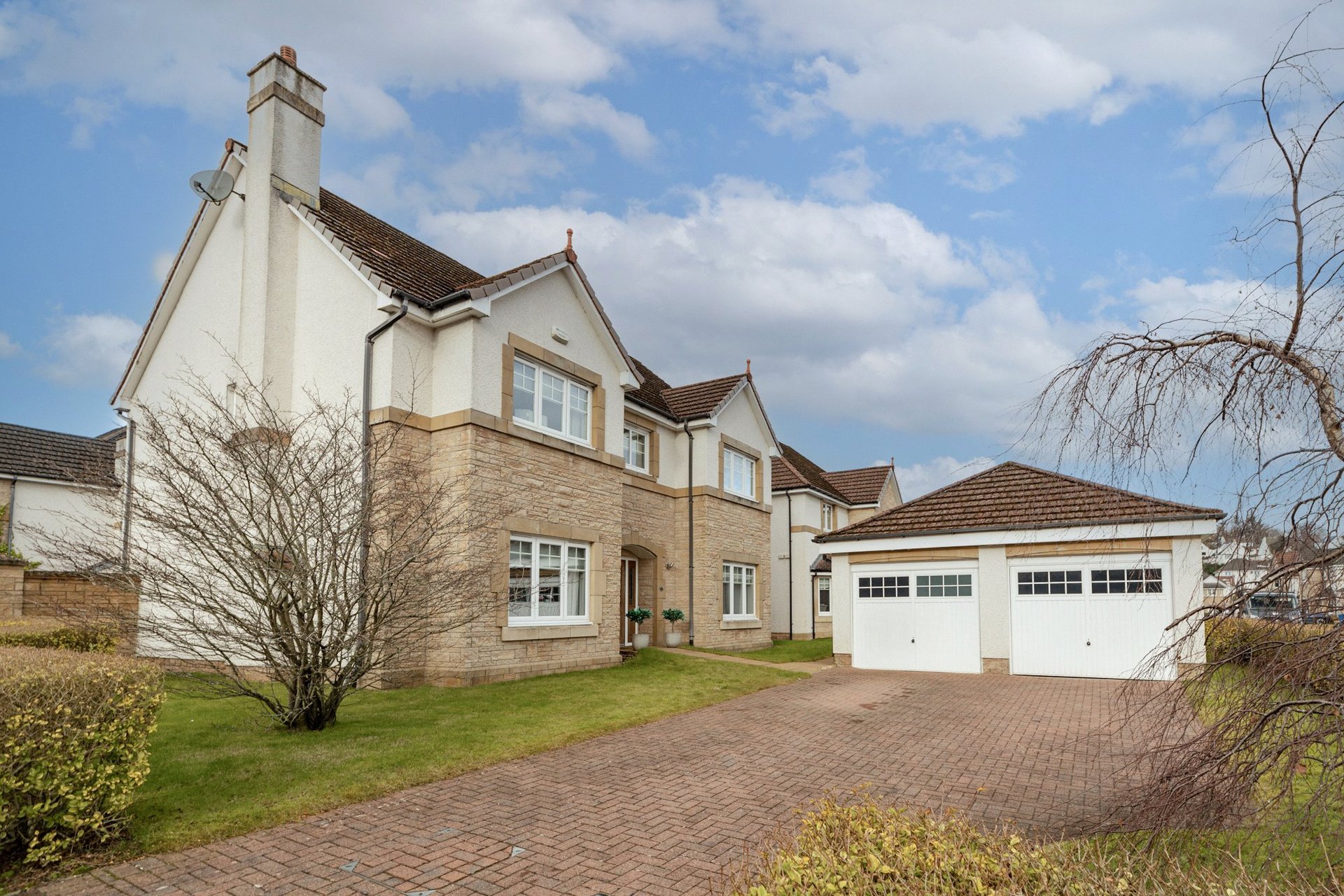 1 Robert Burns Drive, Bearsden, G61 3DD - Picture #1