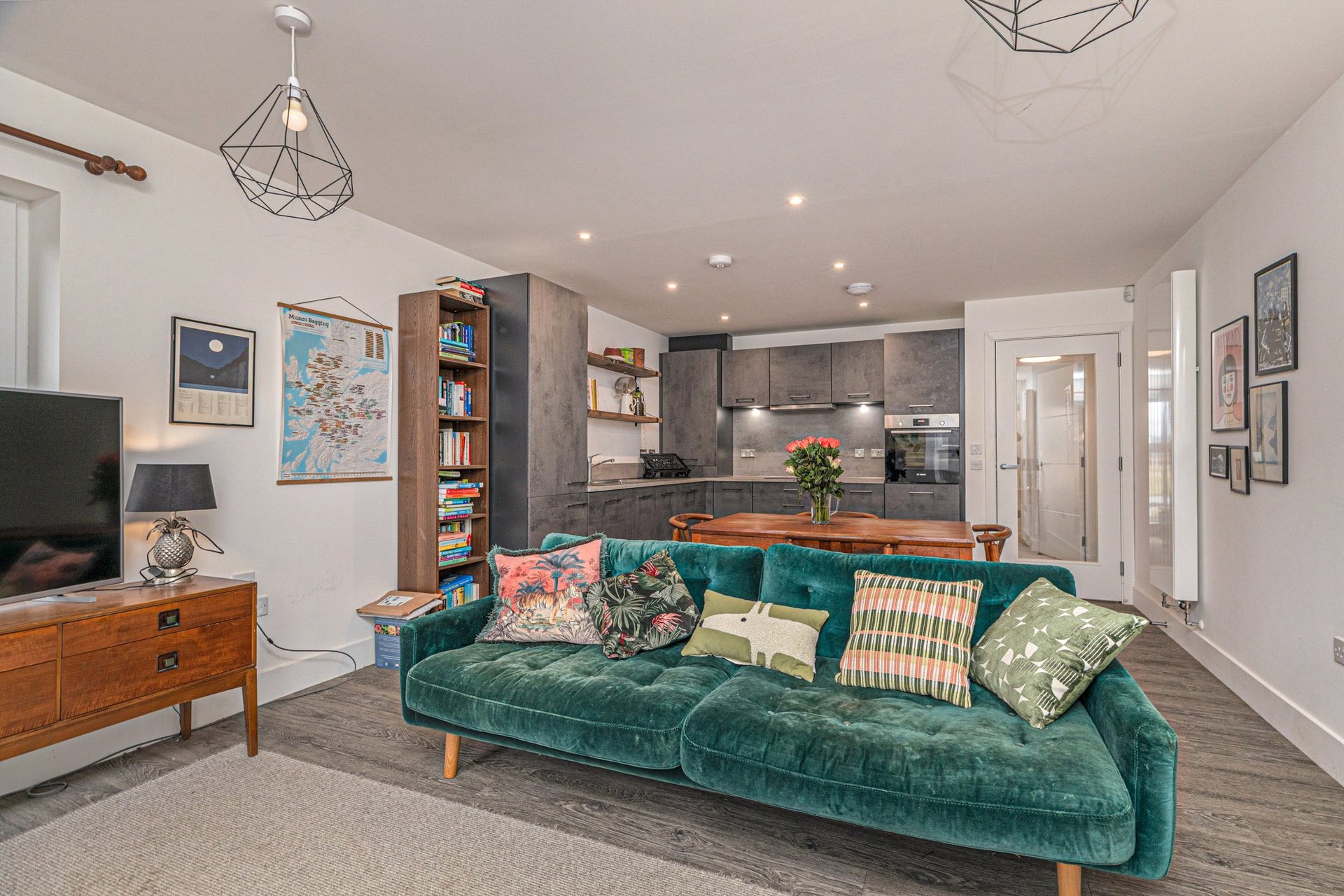 Flat 0/2, 1 Festival Court, Prince's Quay, Glasgow, G51 1BD - Picture #5