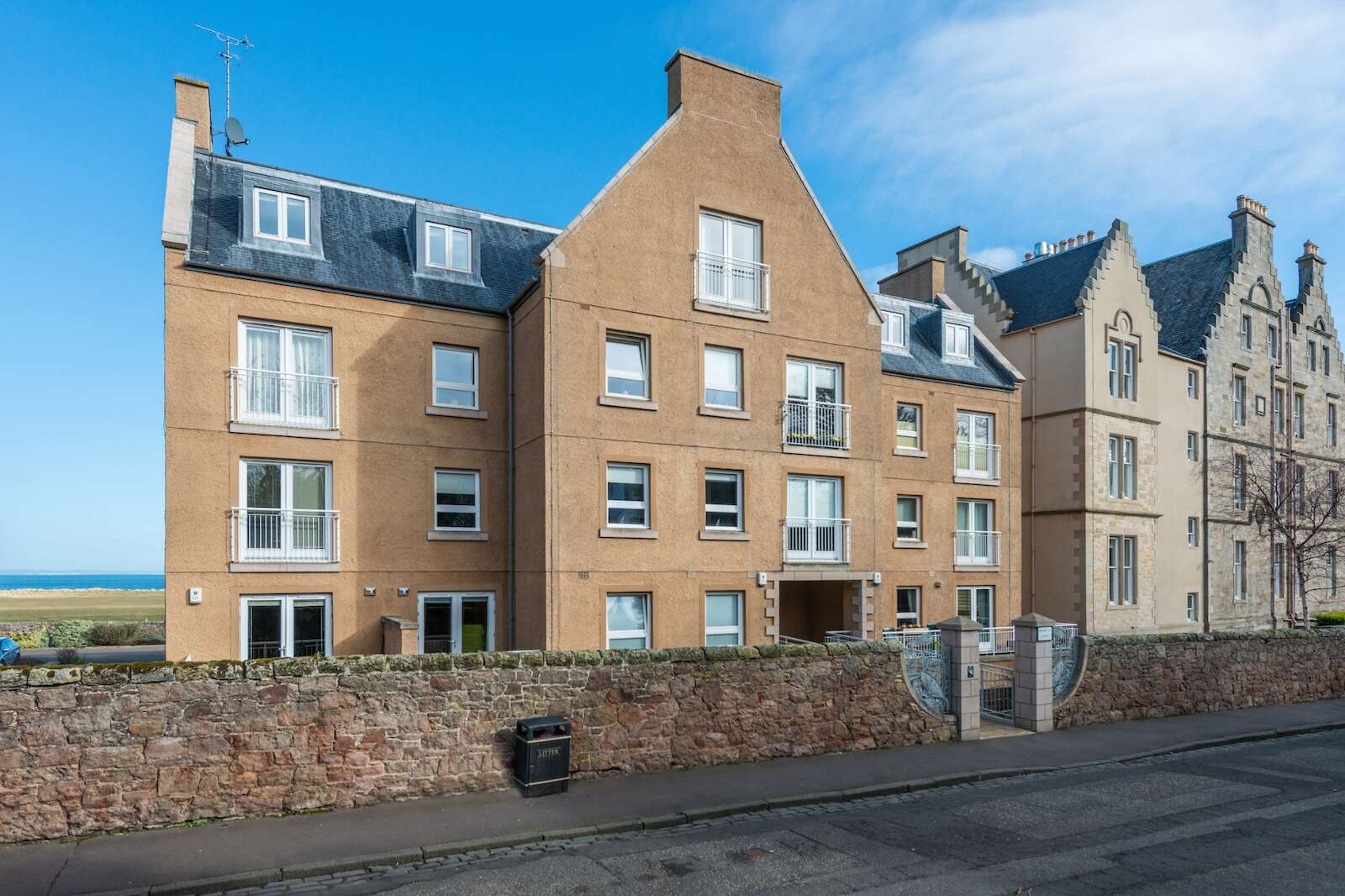 Hamilton Court, North Berwick. Offers over £465,000