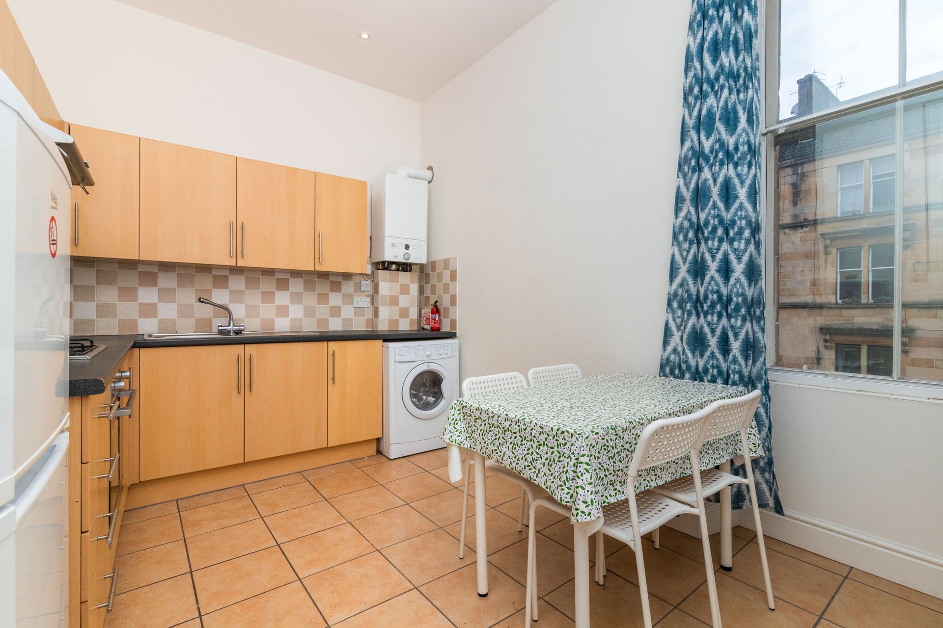 2/2, 51 Bank Street, Glasgow, Glasgow City, G12 8NF - Picture #2