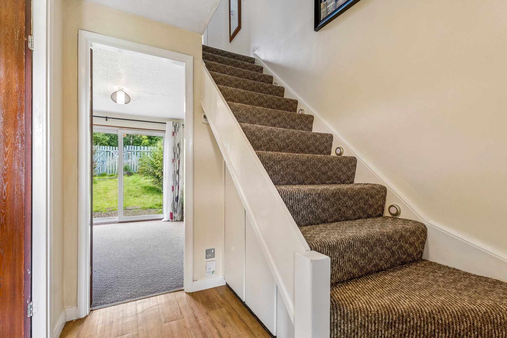 28 Harris Close, Newton Mearns, Glasgow, East Renfrewshire, G77 6TU - Picture #3