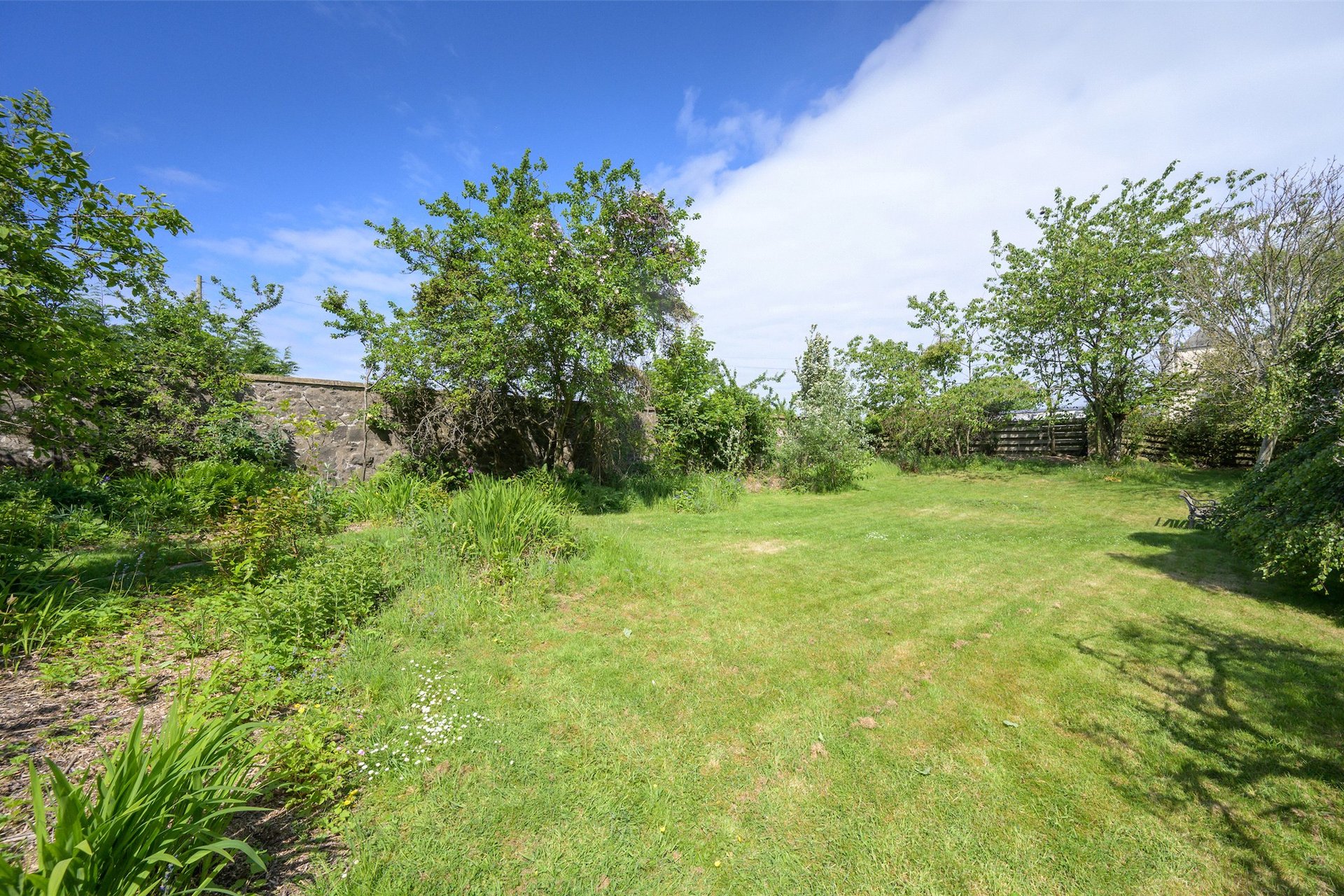 Cruicks Haining, 8 Ferryhills Road, North Queensferry, Inverkeithing, Fife, KY11 1HE - Picture #20