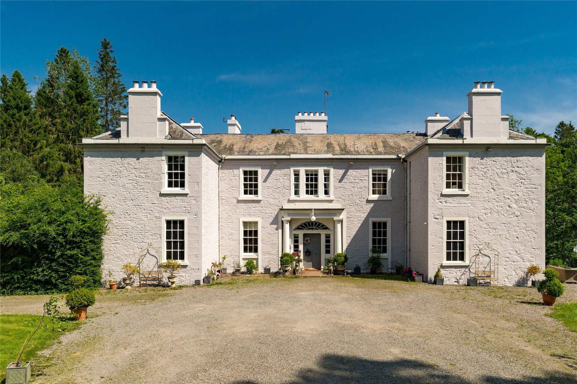 Dumcrieff House, Moffat, Dumfries and Galloway, DG10 9QW - Picture #1