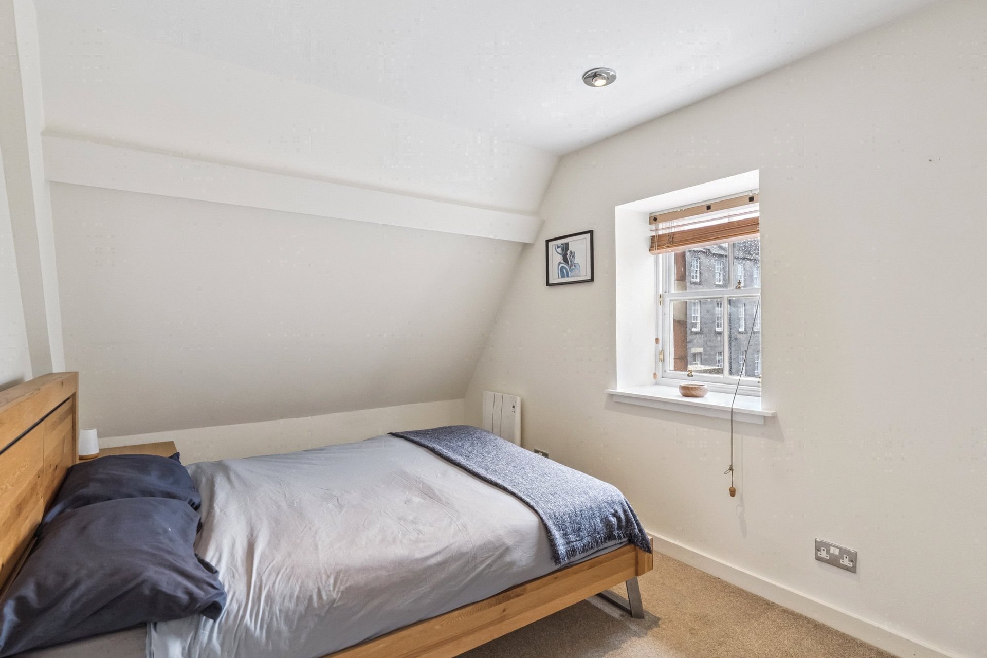 Flat 44, 5 Drummond Street, Edinburgh, Midlothian, EH8 9TT - Picture #8