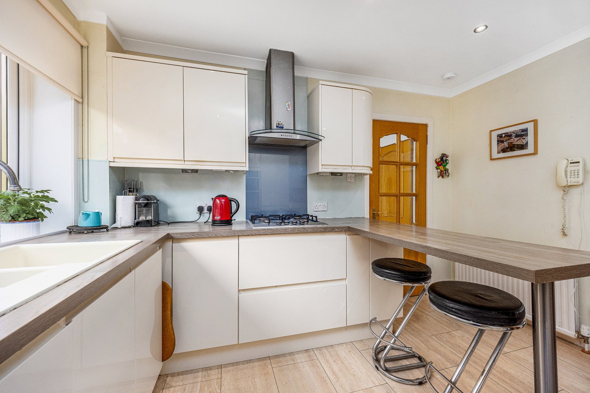 36 Russell Drive, Bearsden, G61 3BB - Picture #8