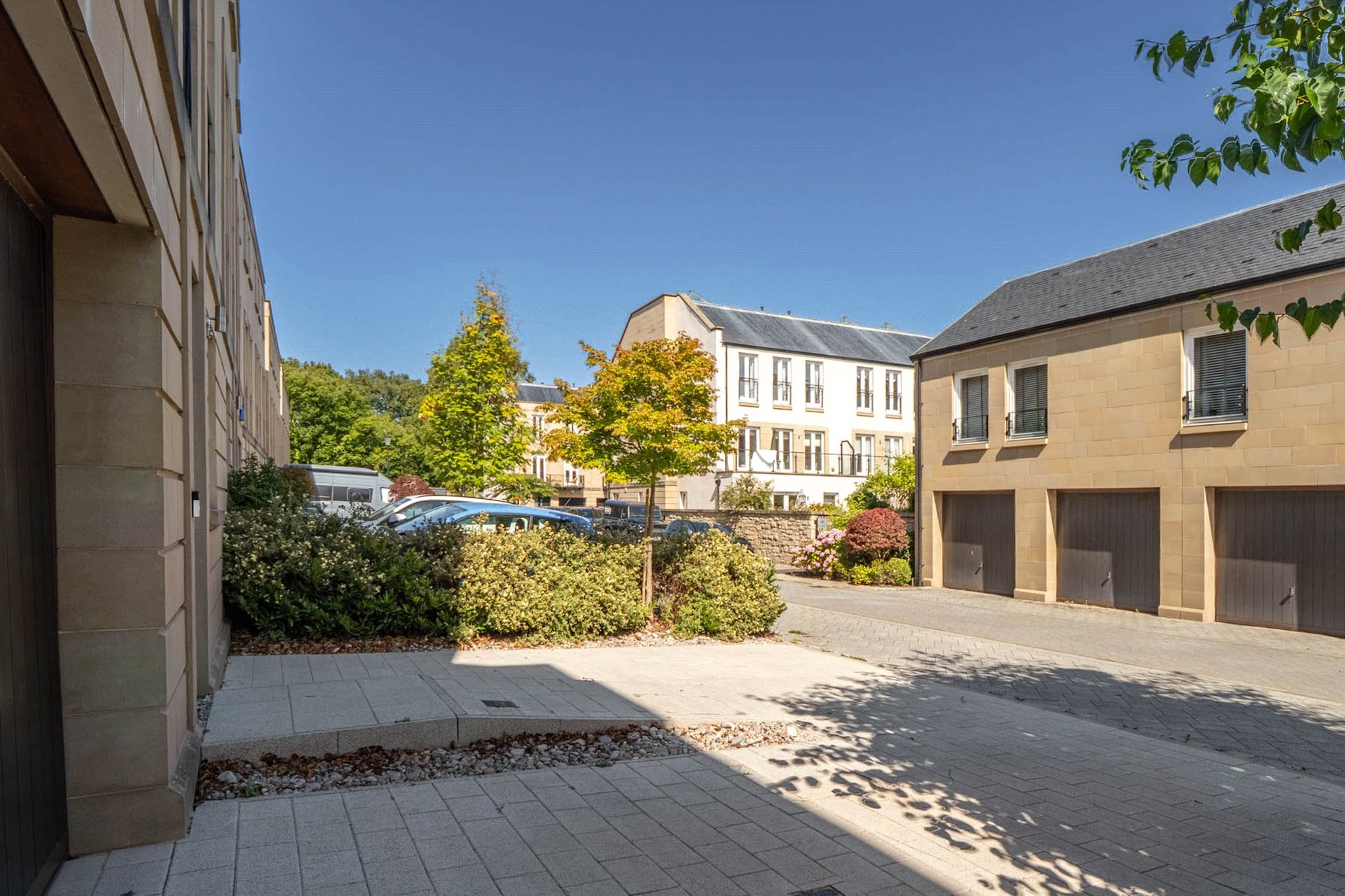 47 Larkfield Gardens, Edinburgh, EH5 3QB - Picture #27