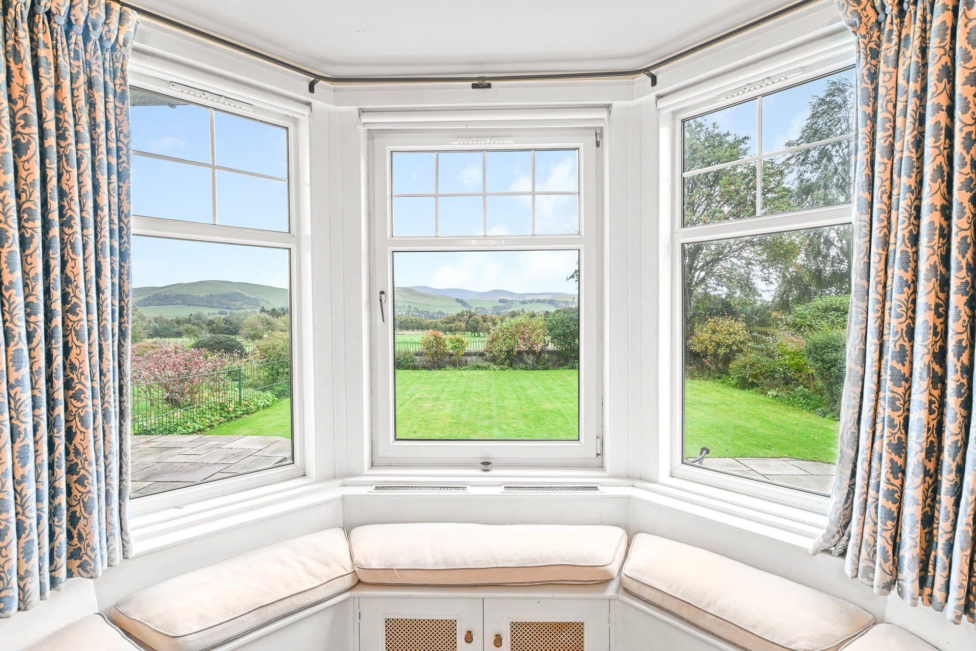 12 Southcroft Road, Biggar, South Lanarkshire, ML12 6AJ - Picture #5