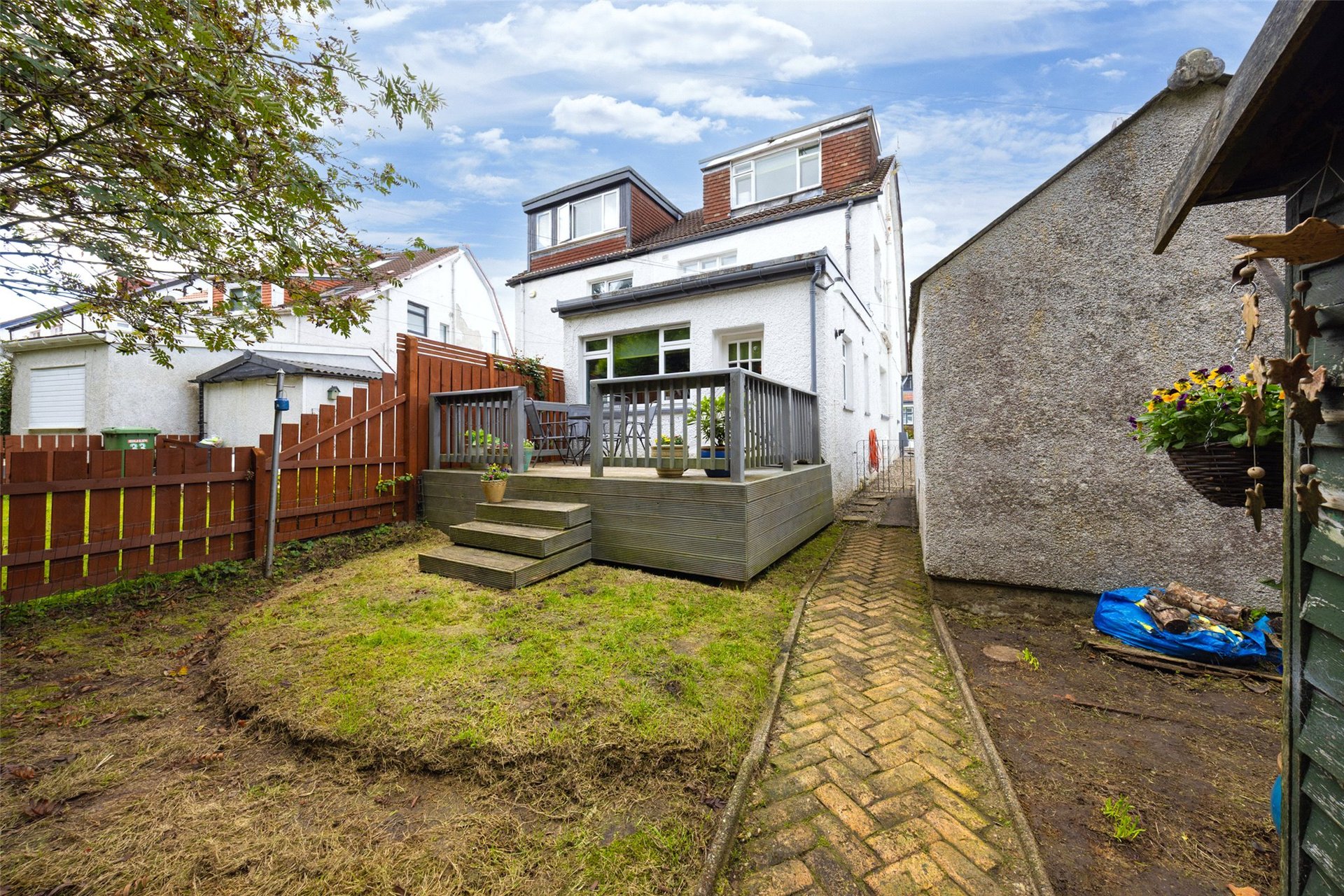 31 Hawthorn Avenue, Bearsden, G61 3NG - Picture #2