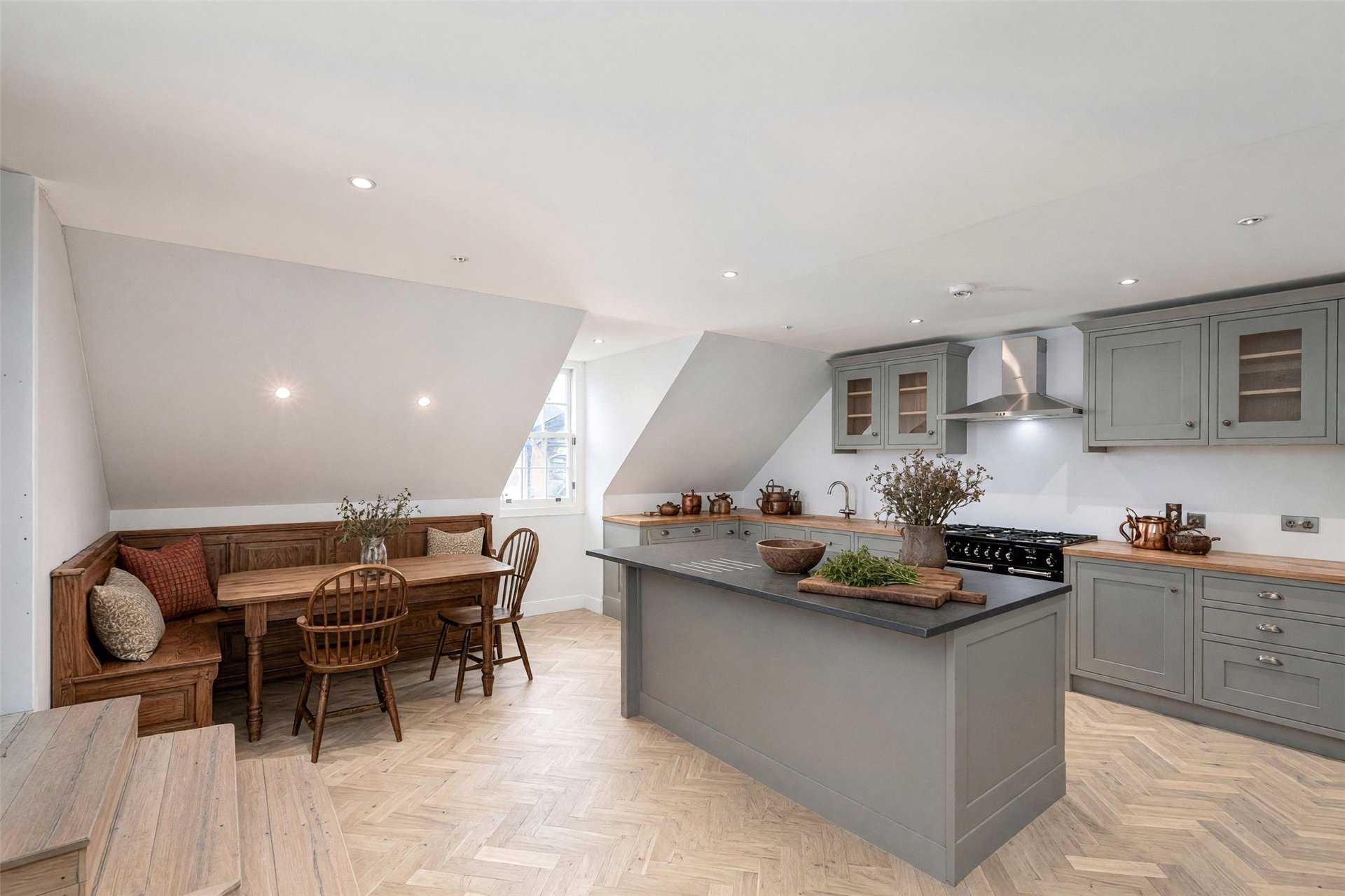 Tweeddale Court, 14 High Street, Old Town, Edinburgh, EH1 1TE - Picture #3