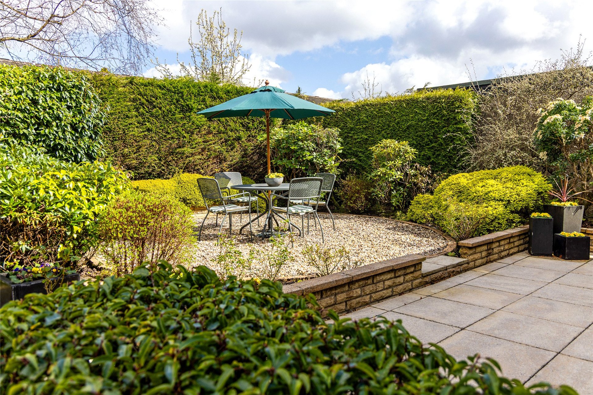 105 Stockiemuir Avenue, Bearsden, G61 3LX - Picture #2