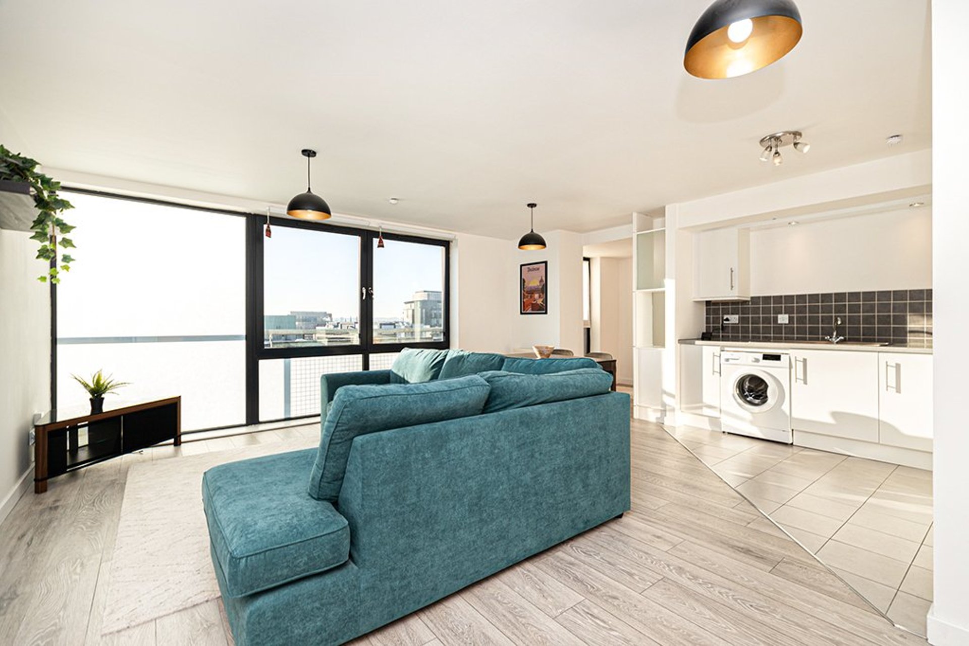 Flat 11/1 The Isocon Building, 100 Holm Street, City Centre, G2 6SY - Picture #3