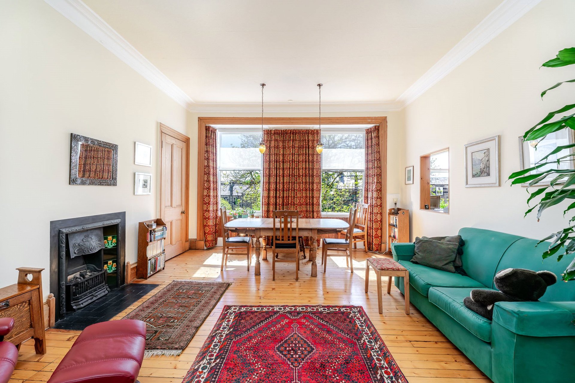 Upper Conversion 2/1, 30 Athole Gardens, Dowanhill, Glasgow, G12 9BD - Picture #3