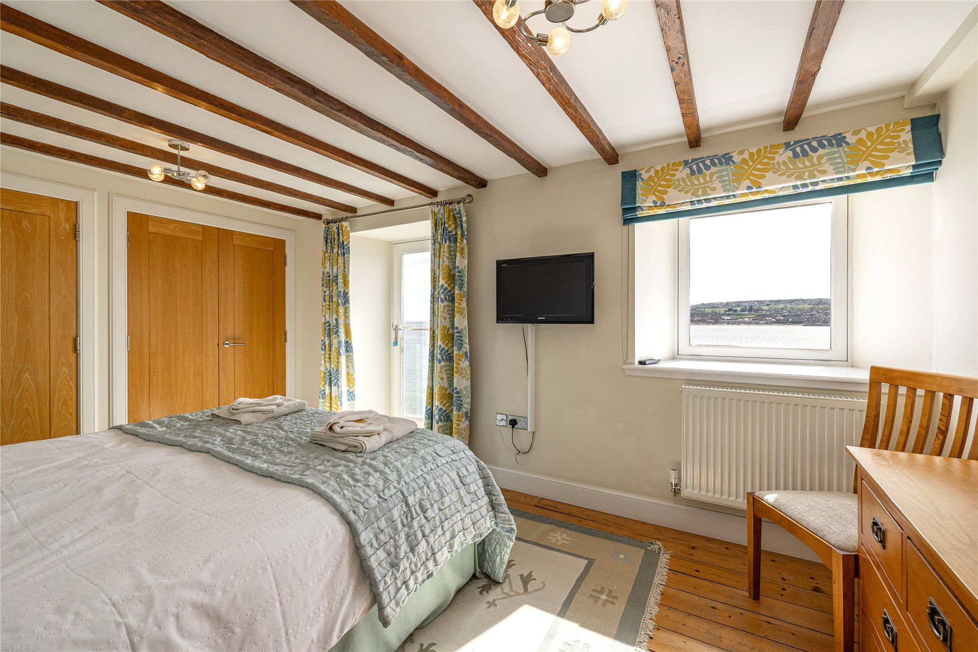 6 Pier Maltings, Pier Road, Berwick Upon Tweed, Northumberland, TD15 1JB - Picture #10