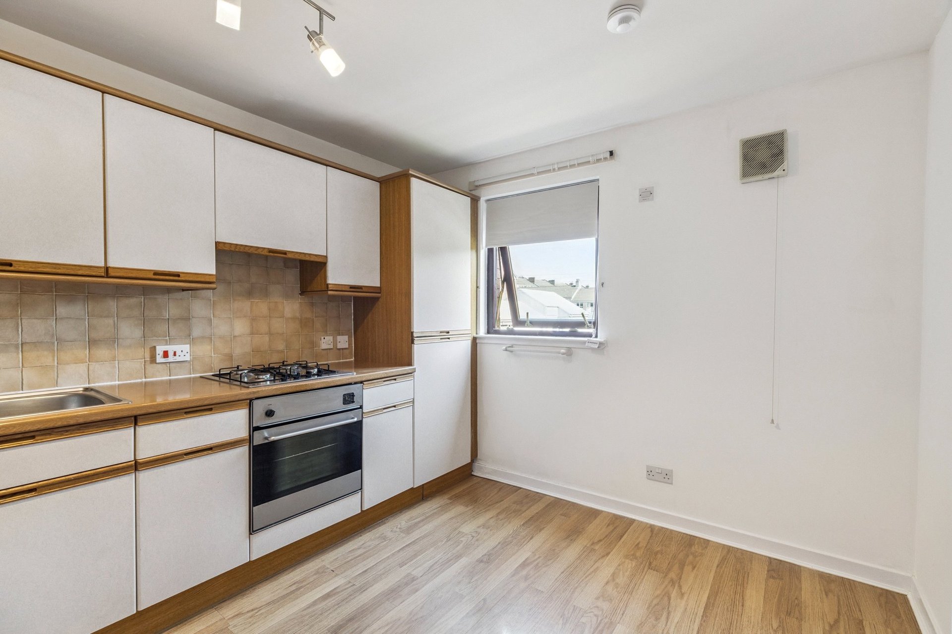 Flat 1/1, 141 Meadowpark Street, Dennistoun, Glasgow City, G31 2SY - Picture #4