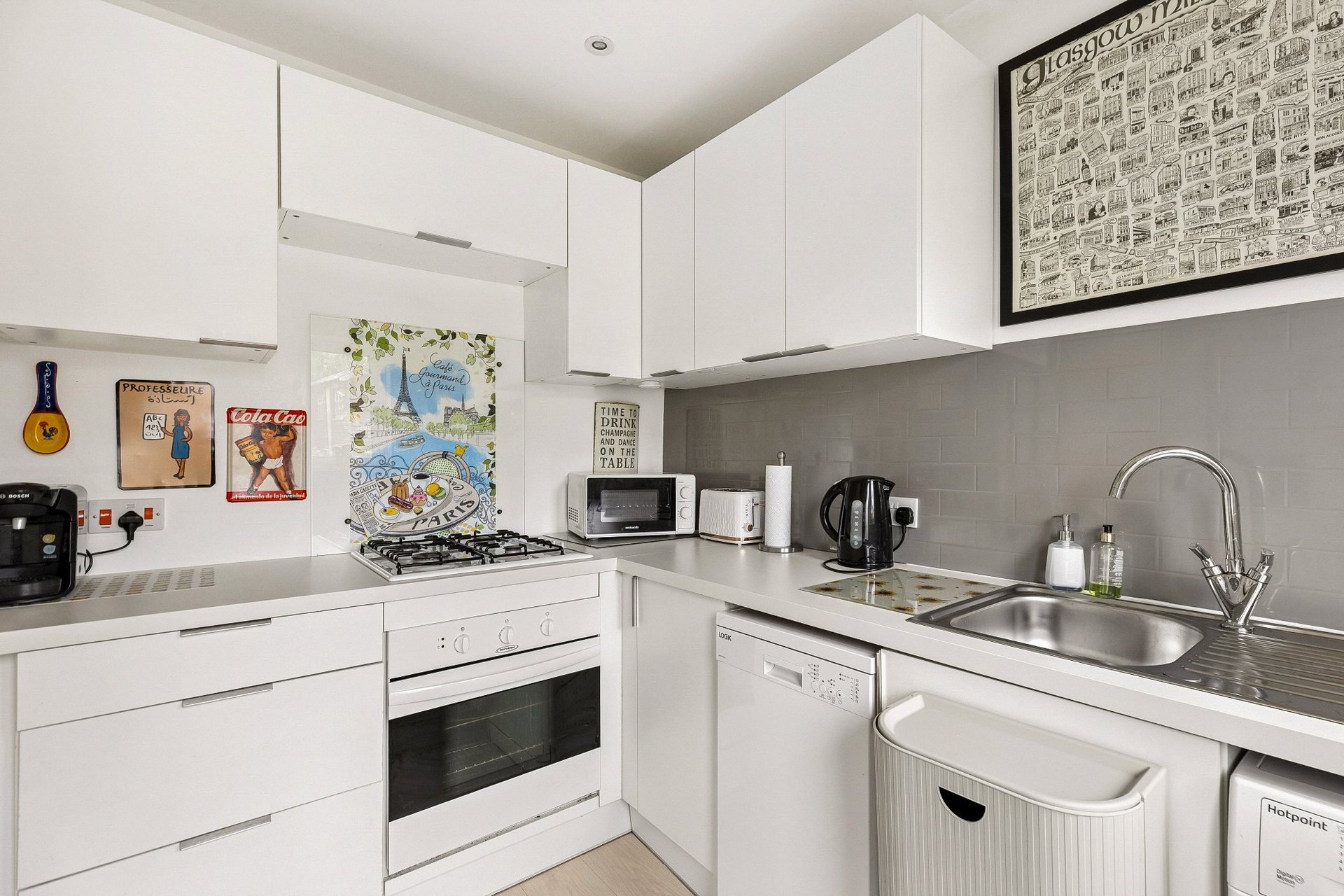 104 Ledi Drive, Bearsden, G61 4JP - Picture #7