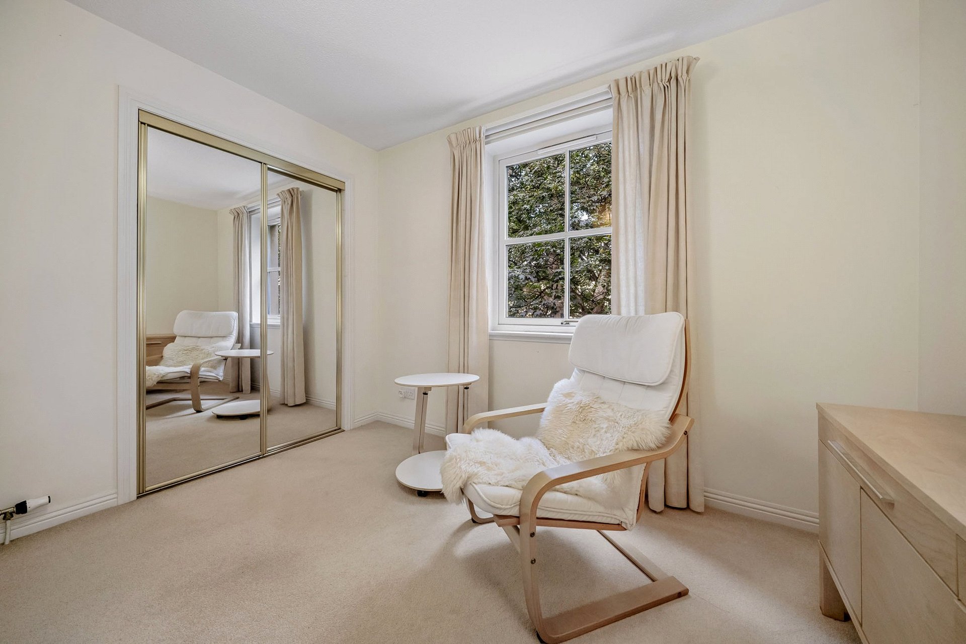 Flat 4, 10 Huntingdon Place, Broughton, Edinburgh, EH7 4AX - Picture #14