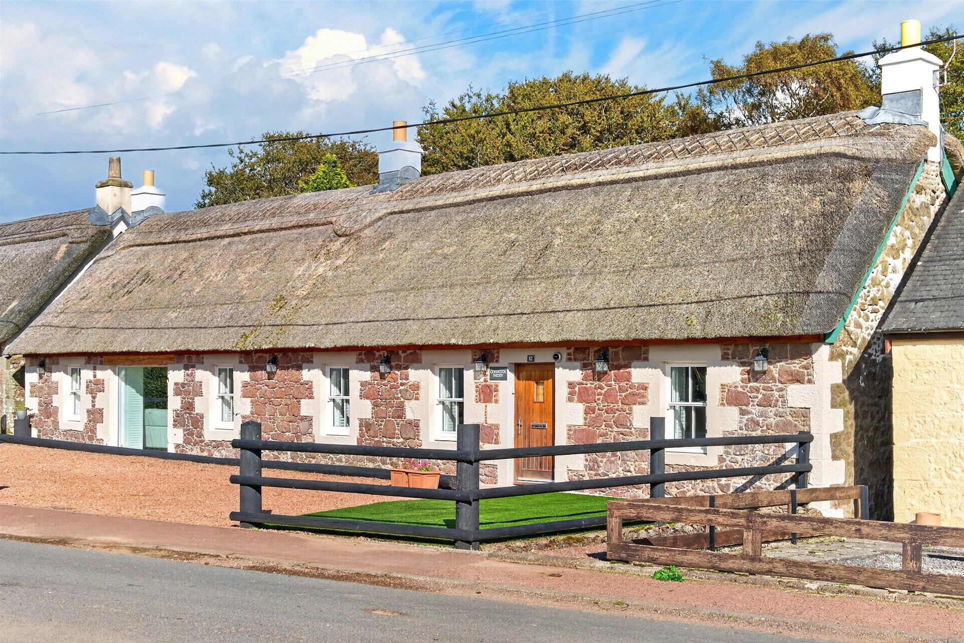 82 Covington Road, Covington, Biggar, South Lanarkshire, ML12 6NE - Picture #1