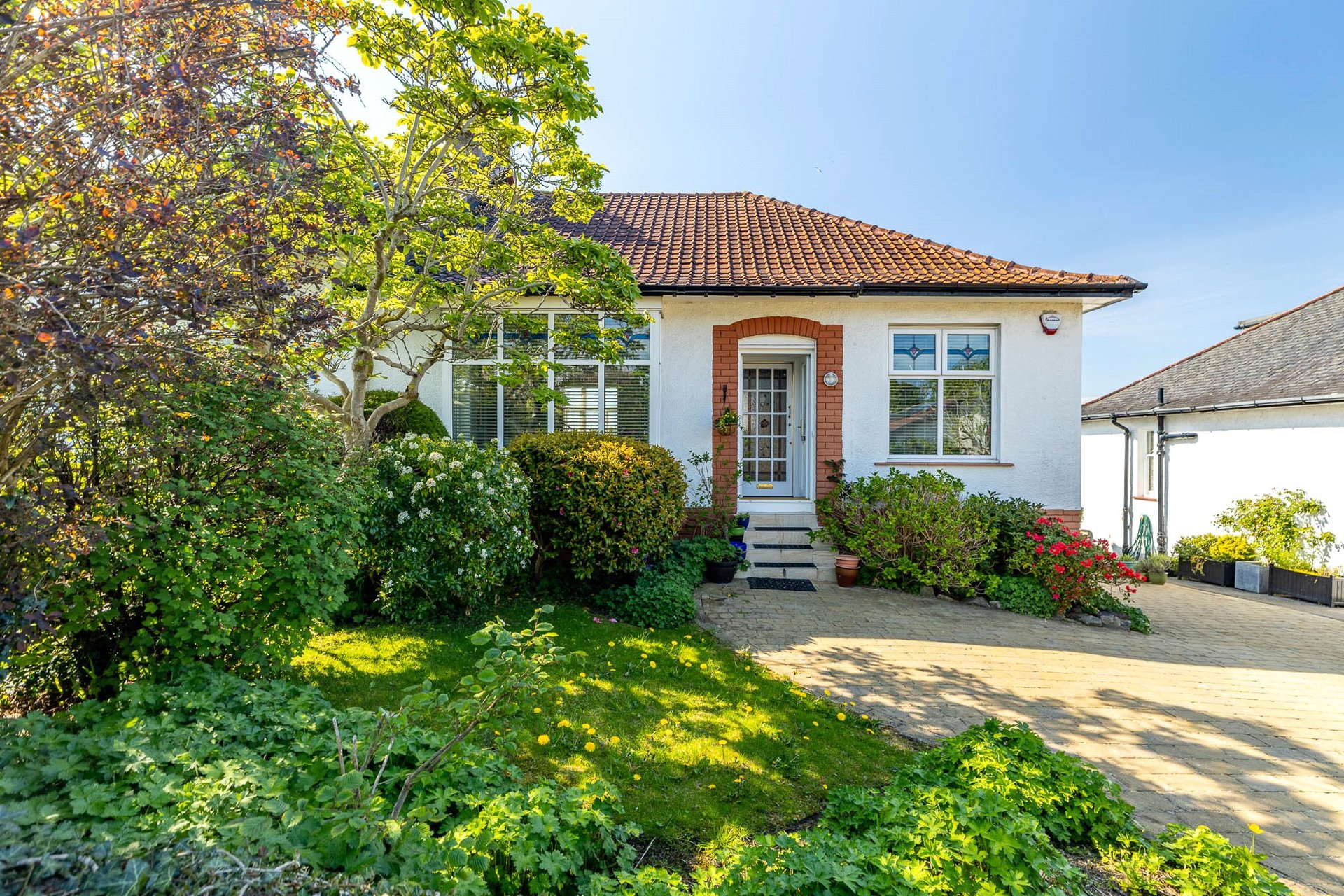 17 Crosslees Road, Thornliebank, Glasgow, East Renfrewshire, G46 7EW - Picture #2