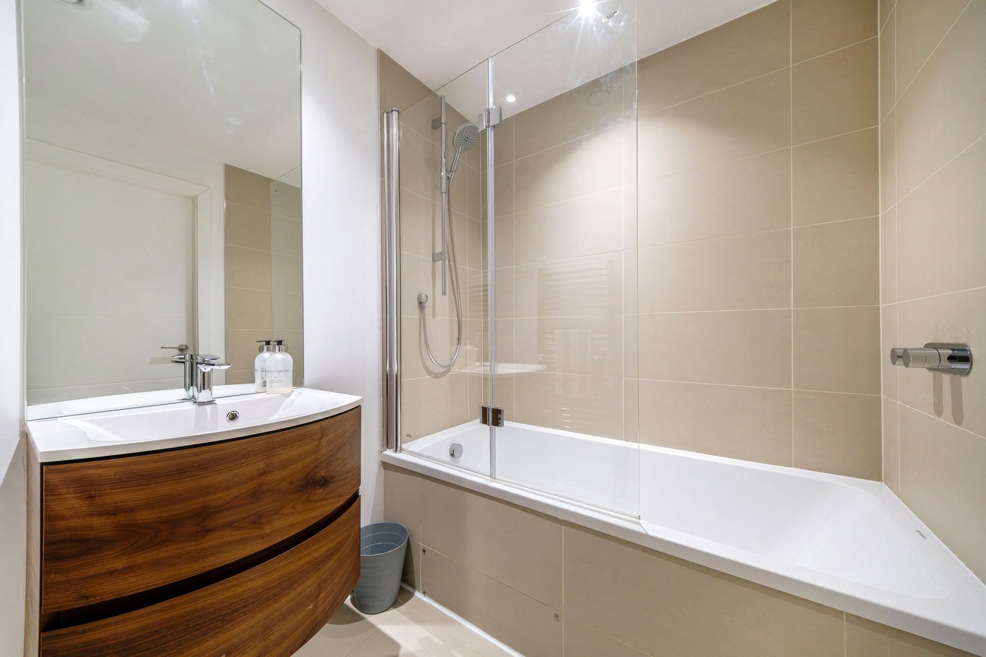 Flat 10, 5 Cruickshank Gardens, Edinburgh, EH12 7AS - Picture #15
