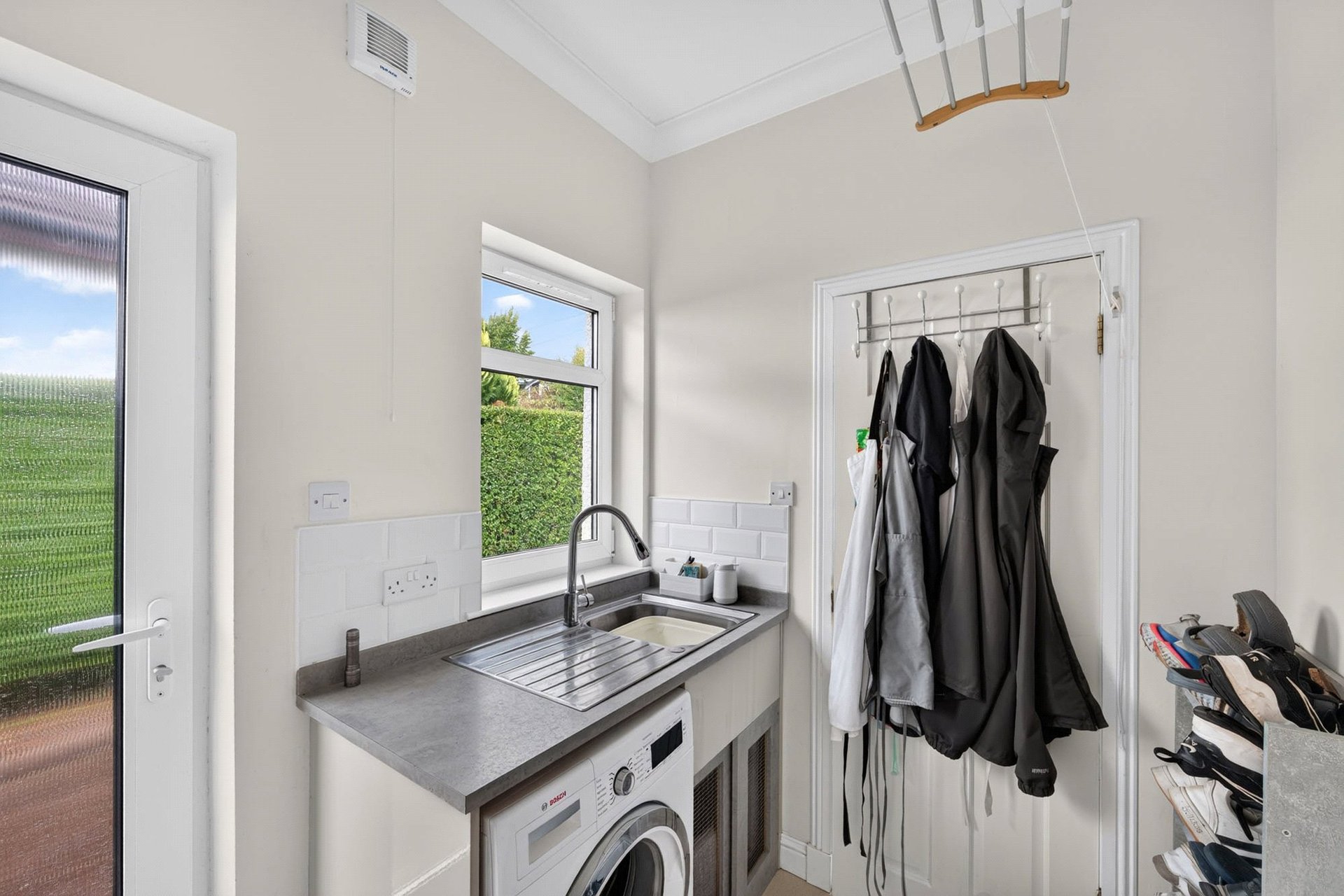 80 Evan Drive, Giffnock, Glasgow, East Renfrewshire, G46 6NQ - Picture #12