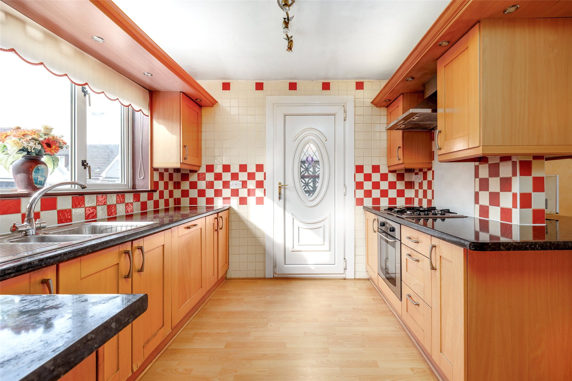 10 Glenfarg Crescent, Bearsden, G61 2AN - Picture #13