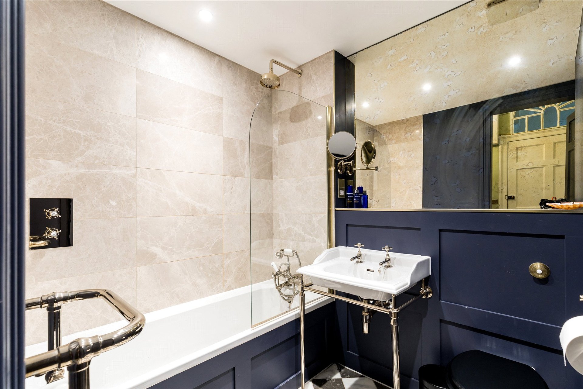 27/3 Dundas Street, New Town, Edinburgh, EH3 6QQ - Picture #22