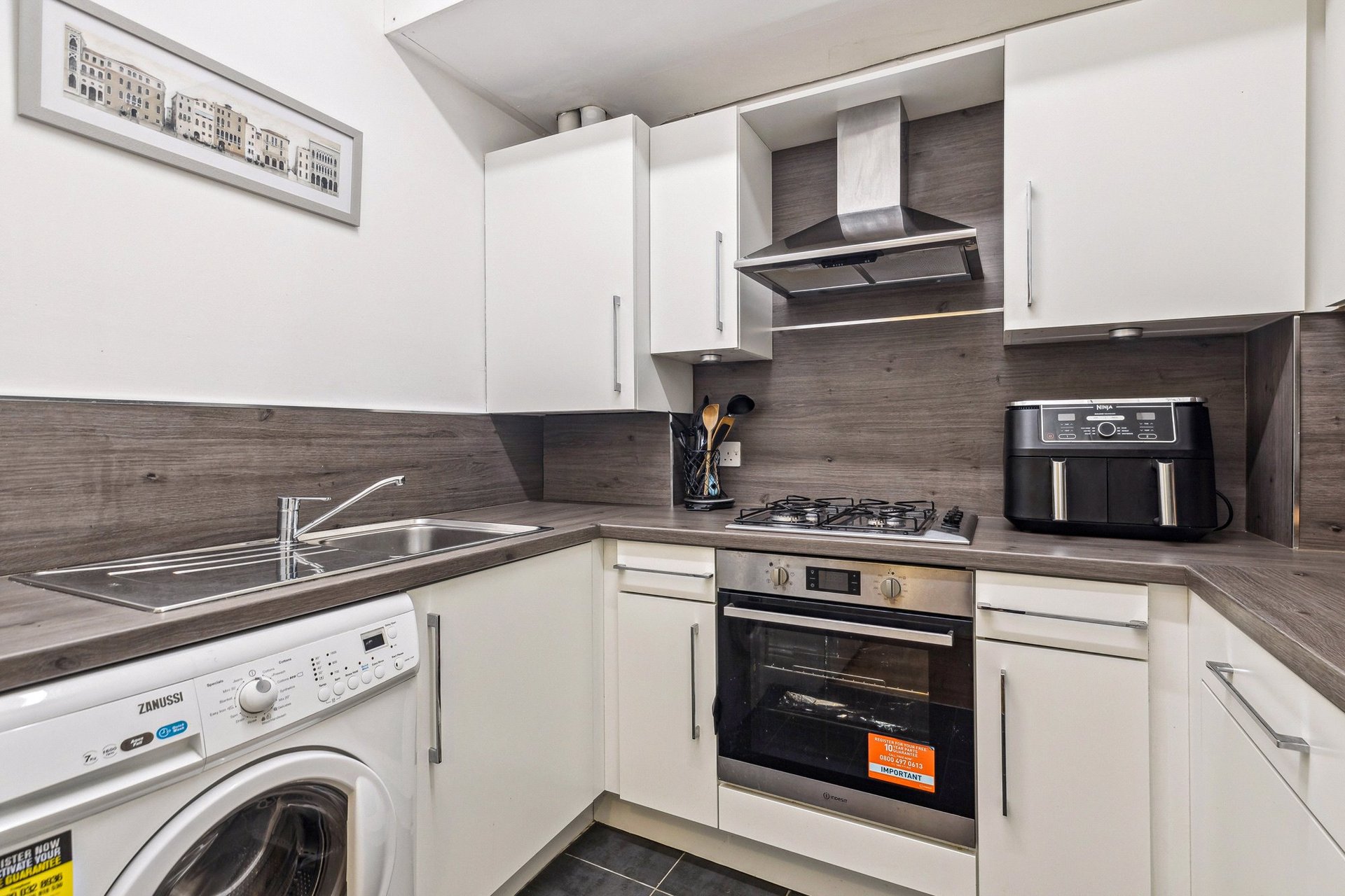 3/3, 8 Apsley Street, Glasgow, G11 7SZ - Picture #5