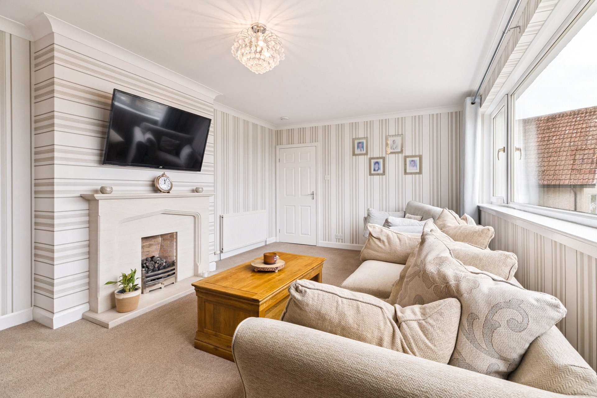 8 Castle Gate, Newton Mearns, Glasgow, G77 5LJ - Picture #8