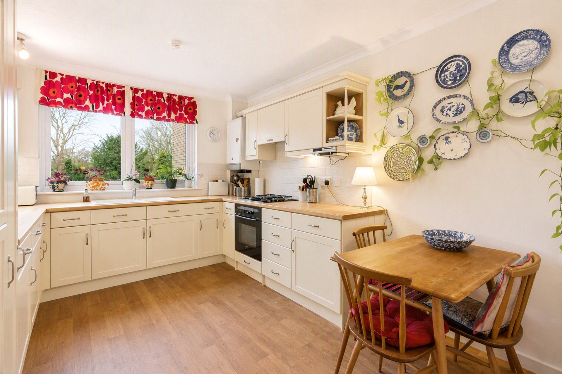 32 St. Germains, Bearsden, Glasgow, G61 2RS - Picture #8