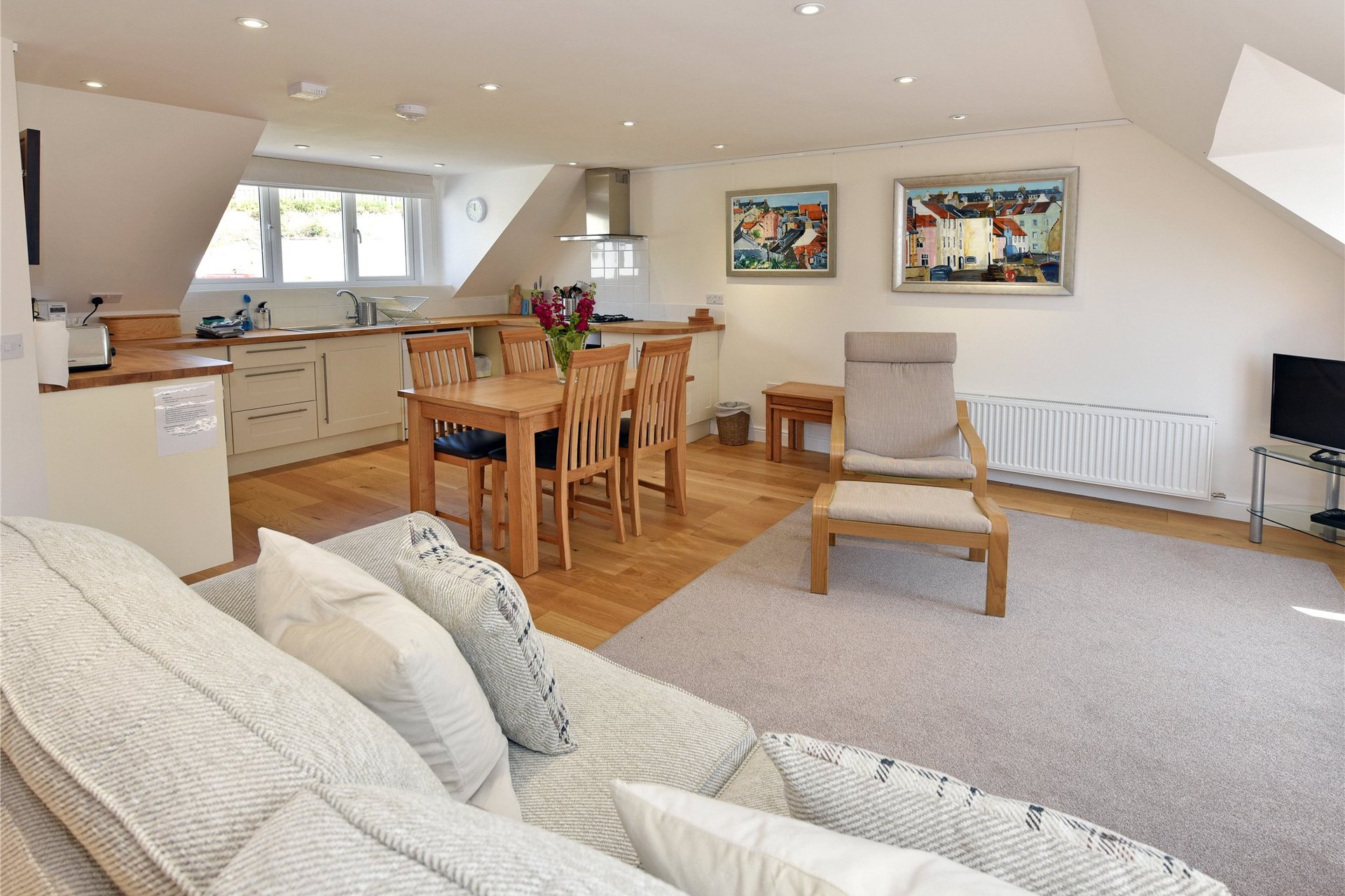 Penthouse On The Harbour, 46 Abbey Wall Road, Pittenweem, Anstruther, Fife, KY10 2NE - Picture #6