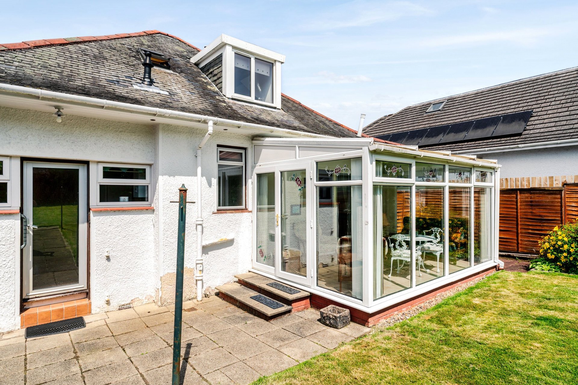 22 Netherburn Avenue, Netherlee, Glasgow, G44 3UF - Picture #29