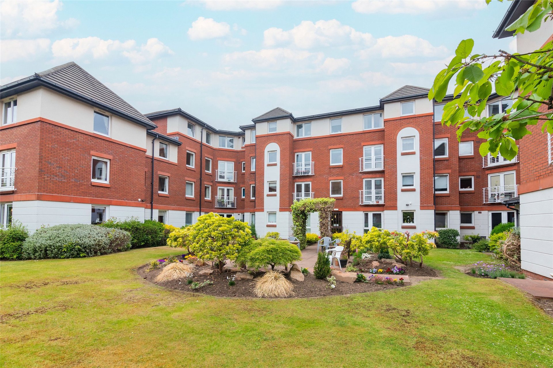 Mayfield Court (Flat 212), 27/212 West Savile Terrace, Edinburgh, Midlothian, EH9 3DR - Picture #17