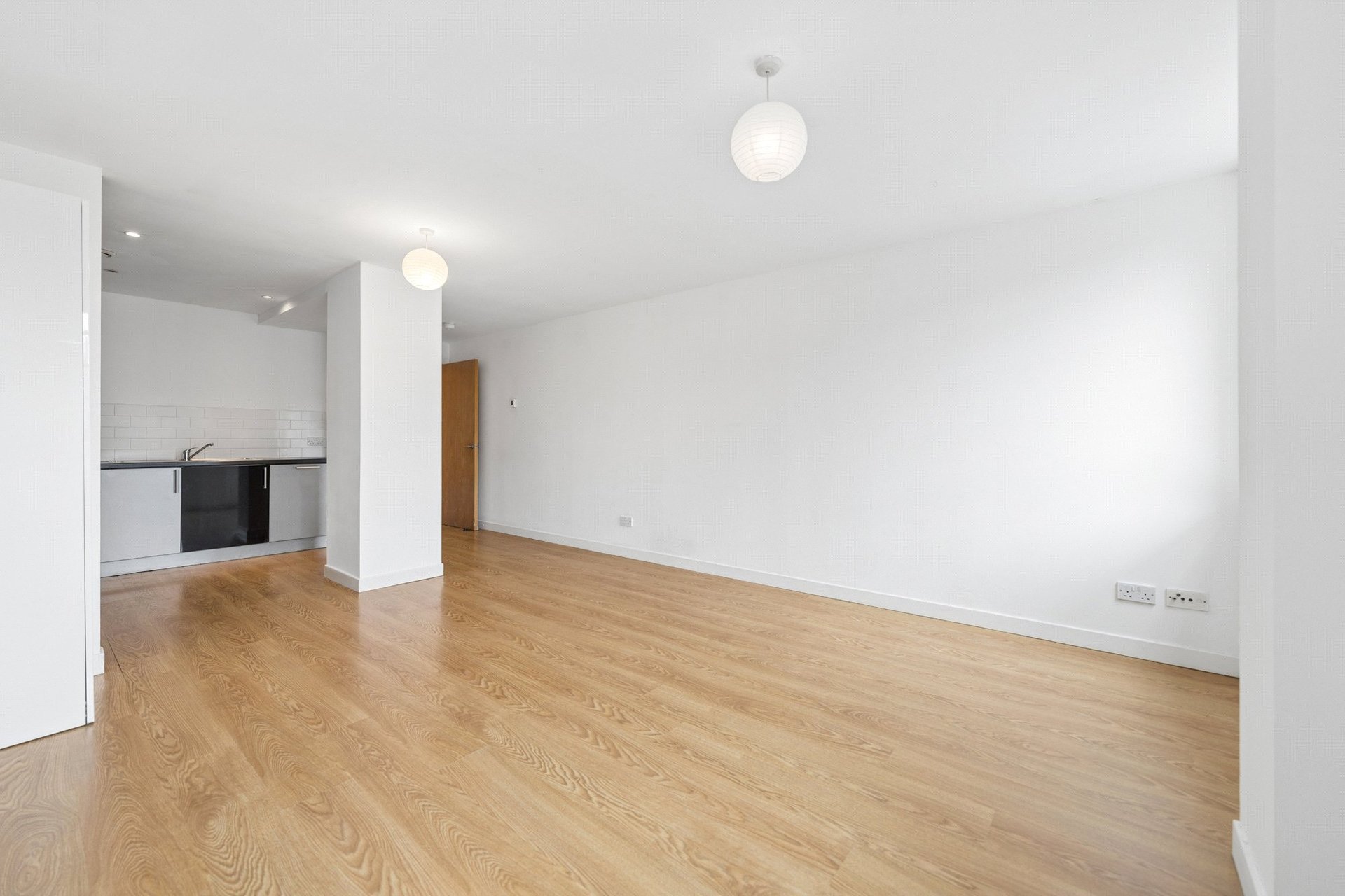 Flat 2/3 Beresford Building, 460 Sauchiehall Street, Charing Cross, Glasgow City, G2 3JU - Picture #6
