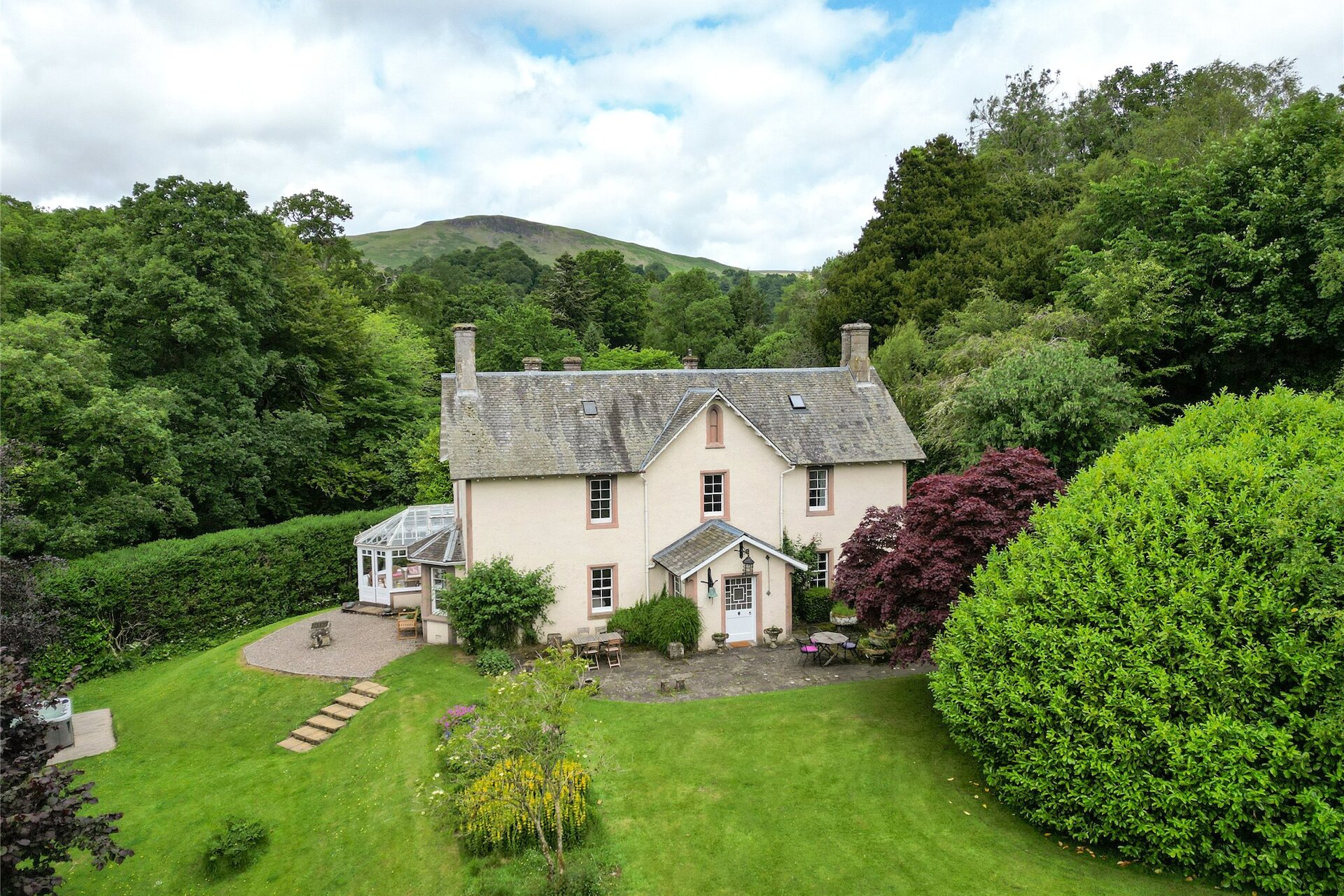 The Old Manse, Monzie, Crieff, Perthshire, PH7 4HE - Picture #1