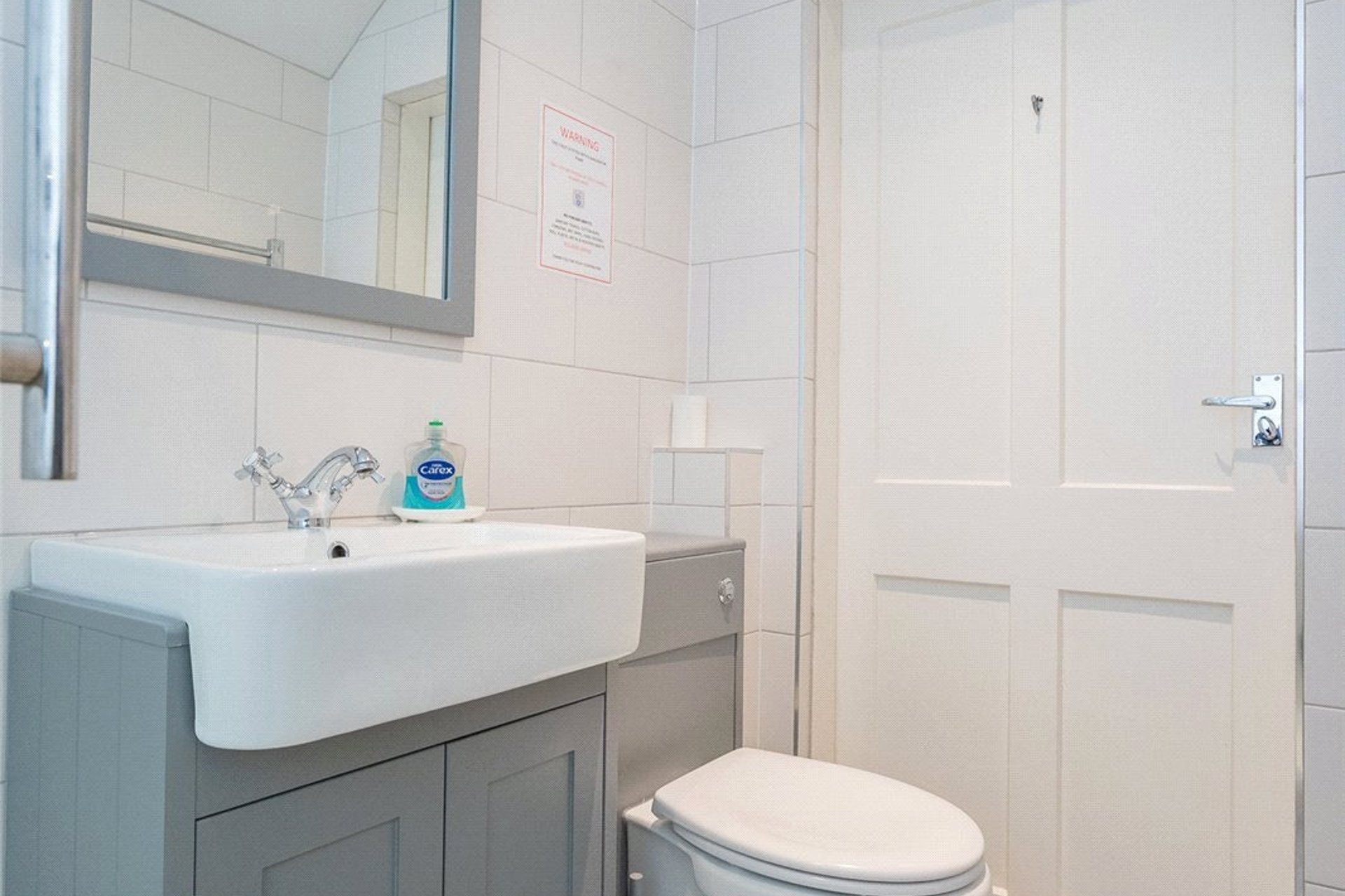Flat 8, 2 Northumberland Place, Edinburgh, EH3 6LQ - Picture #11