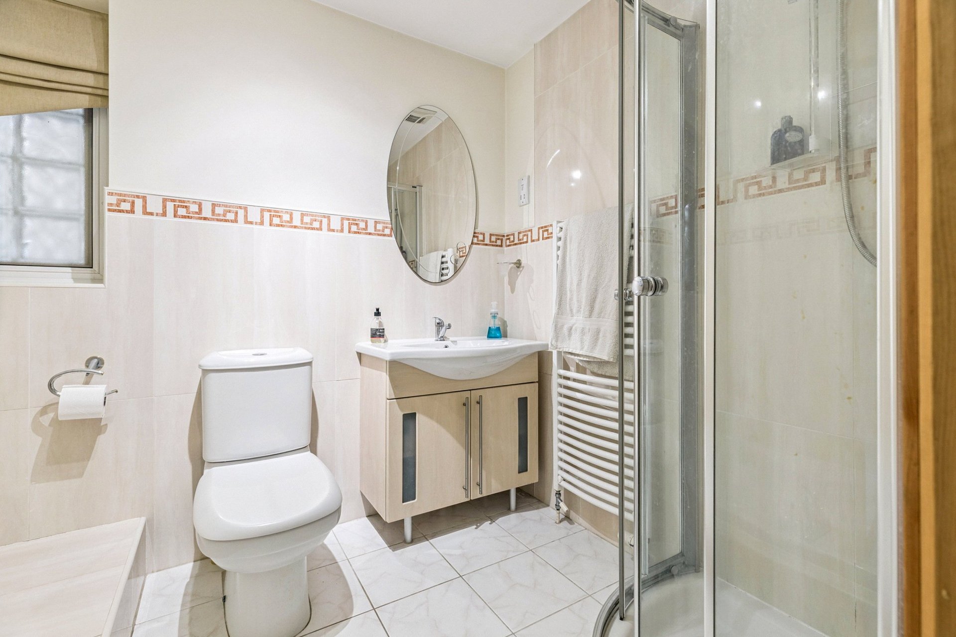 9 Kirkdene Crescent, Newton Mearns, Glasgow, East Renfrewshire, G77 5RP - Picture #13