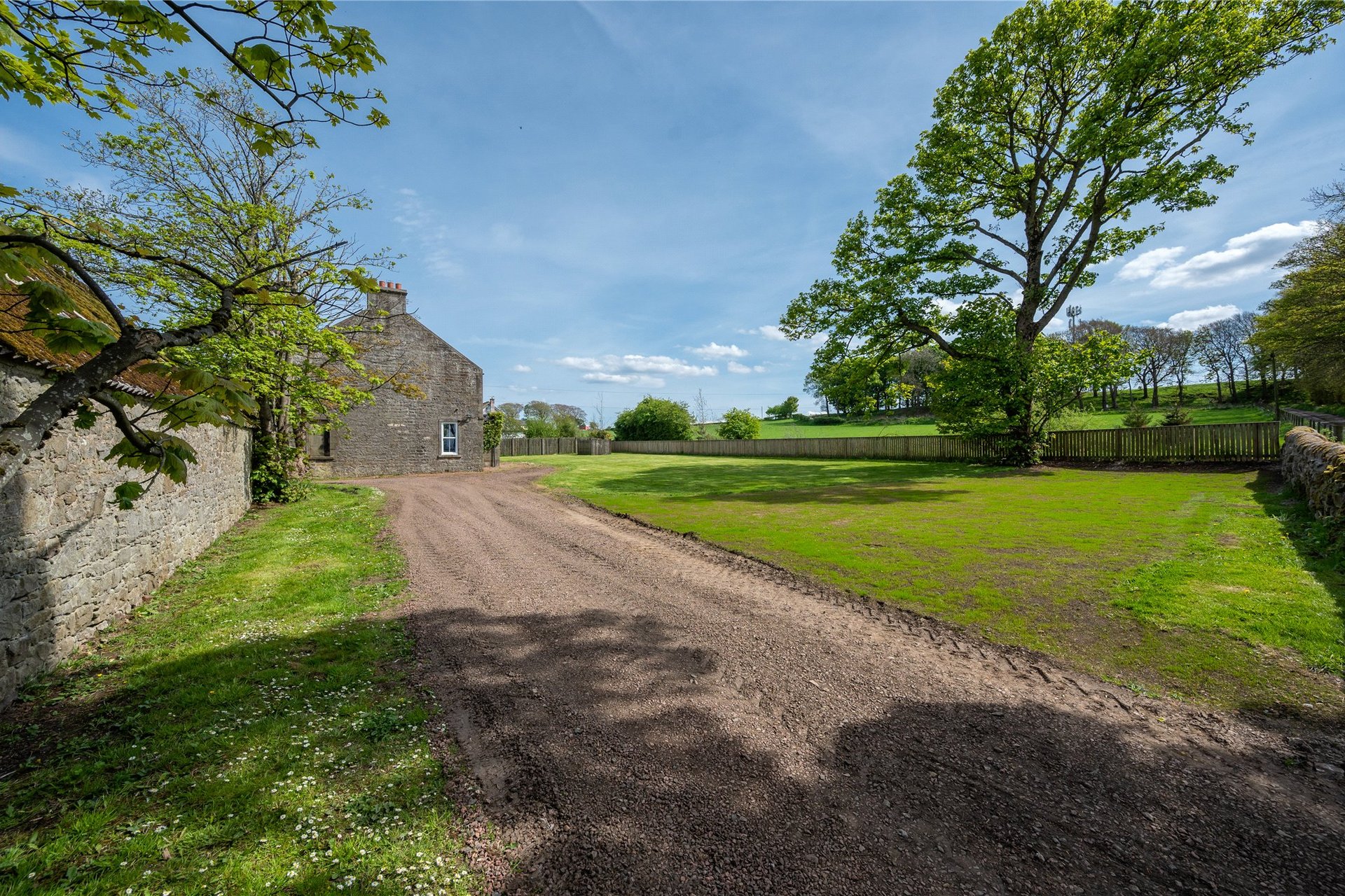 Selms Farmhouse, Kirknewton, West Lothian, EH27 8DQ - Picture #4