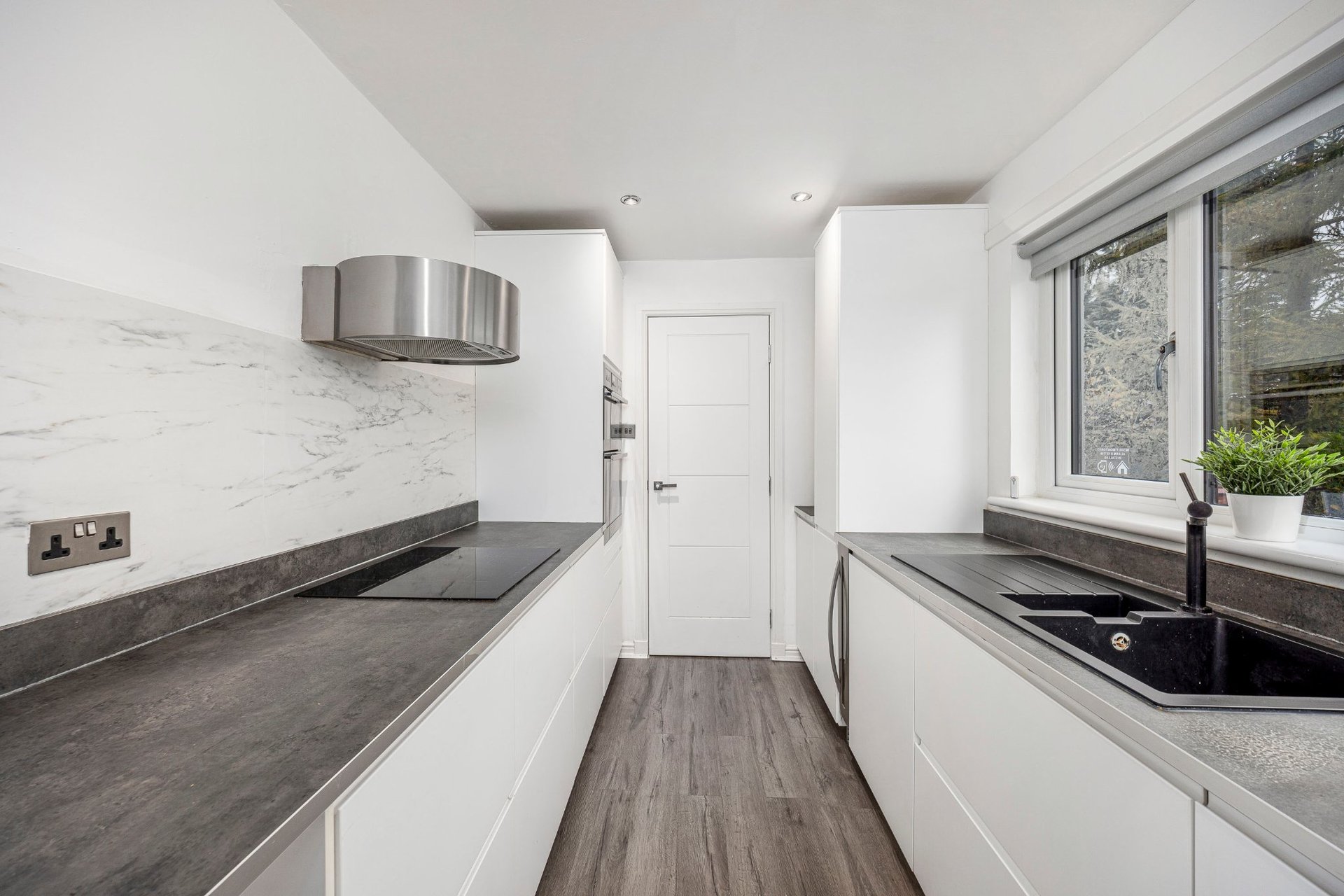 21 Burncrooks Avenue, Bearsden, G61 4NL - Picture #10