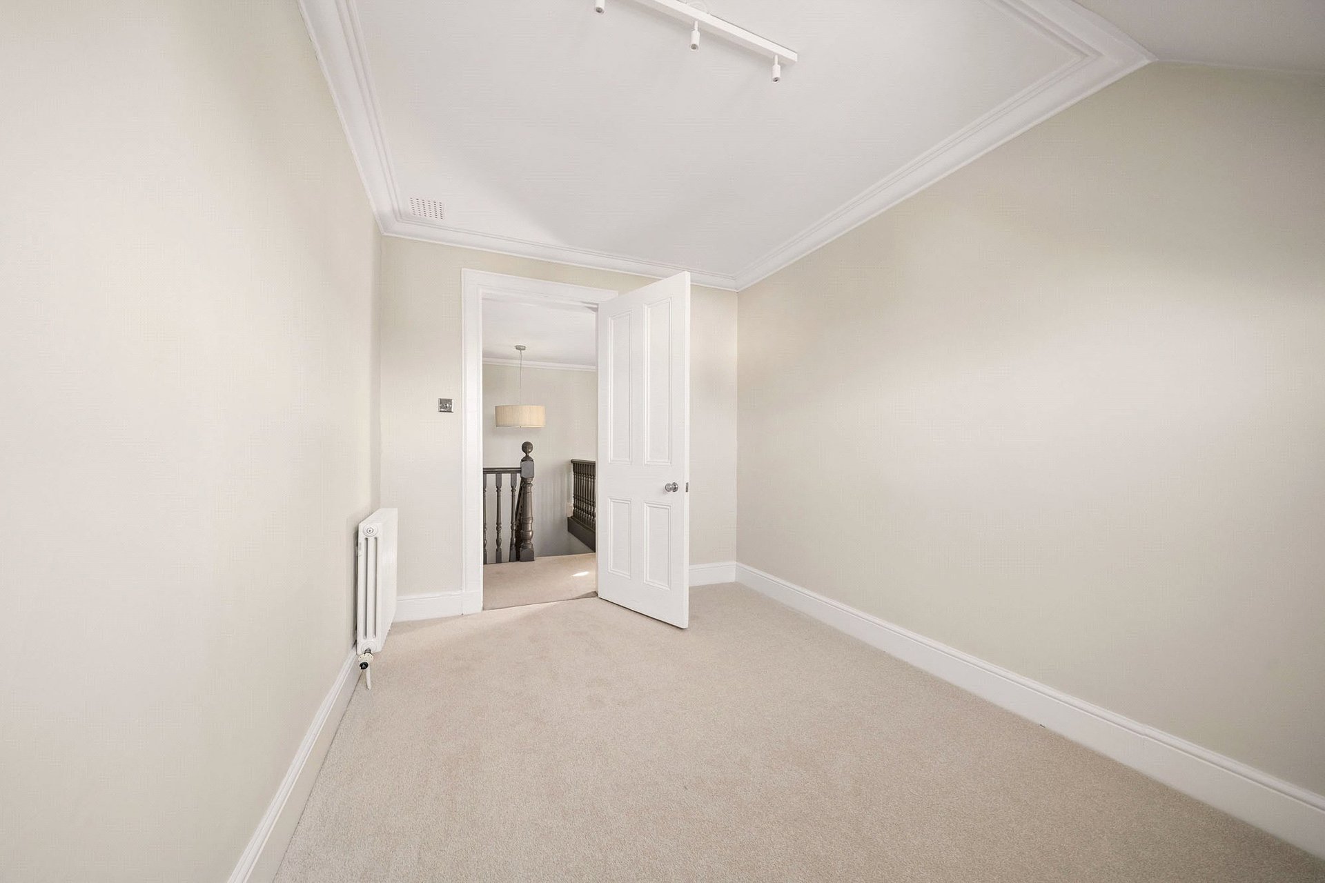 6 Church Road, Giffnock, Glasgow, East Renfrewshire, G46 6JU - Picture #46