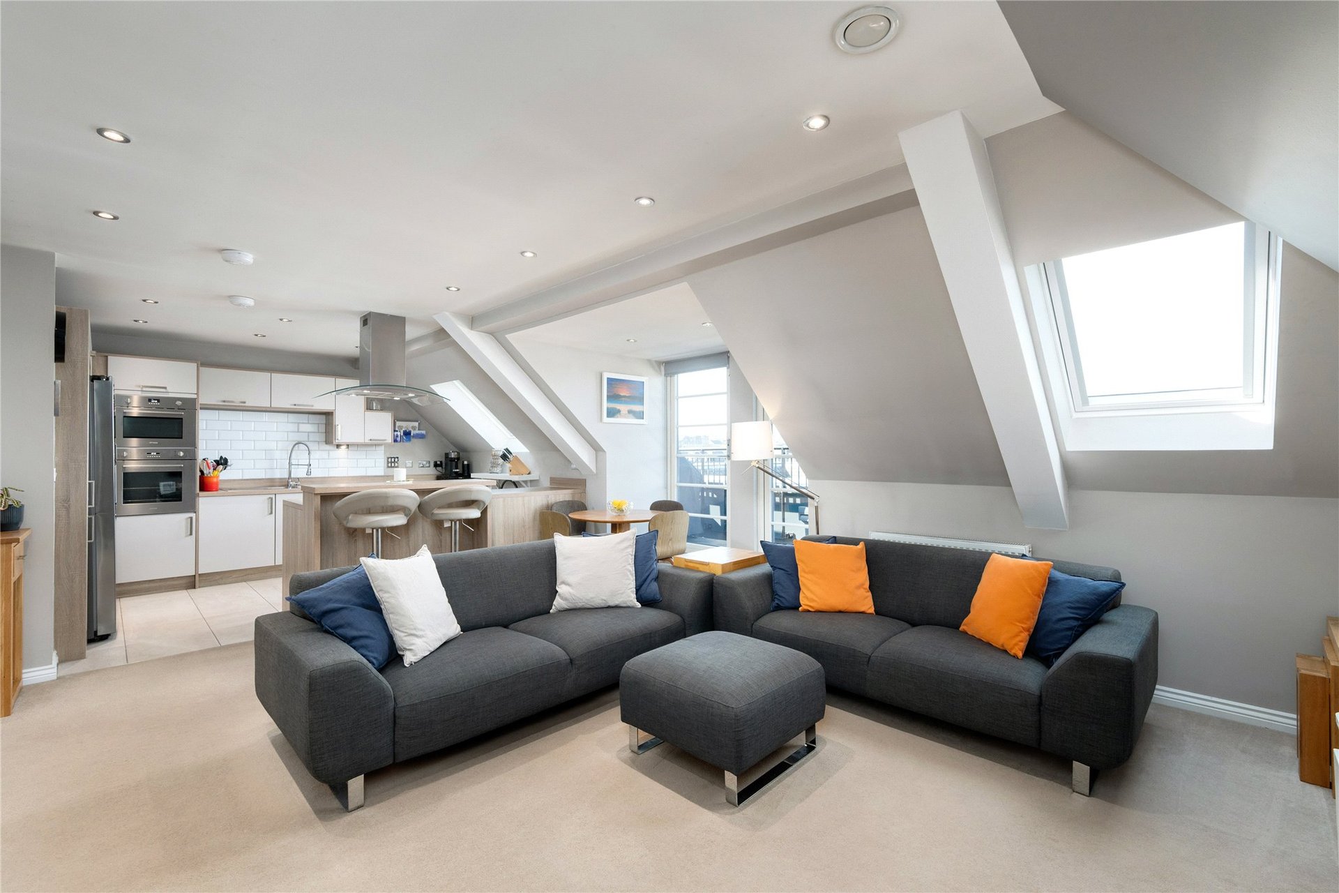 Flat 15, 2 Hatters Lane, Edinburgh, EH7 4GZ - Picture #5