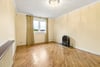 27 Ballantrae Crescent, Newton Mearns, Glasgow, G77 5TX - Picture #4