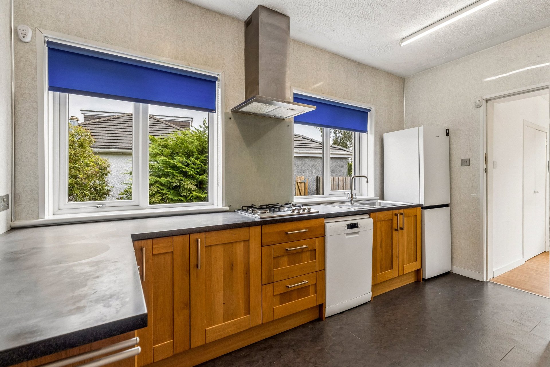 2 Afton Crescent, Bearsden, G61 2PY - Picture #9