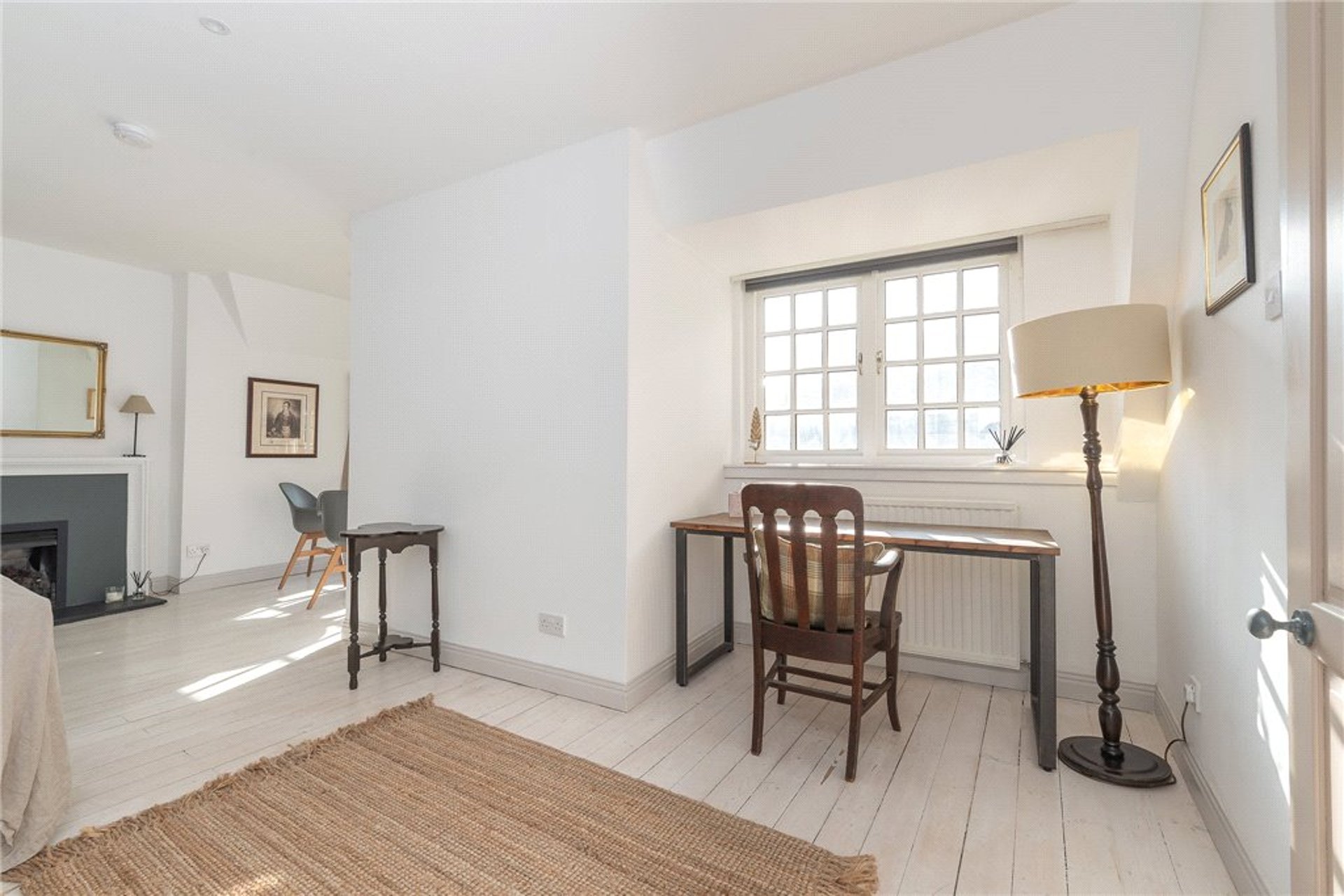 12/4 White Horse Close, 27 Canongate, Edinburgh, EH8 8BU - Picture #4