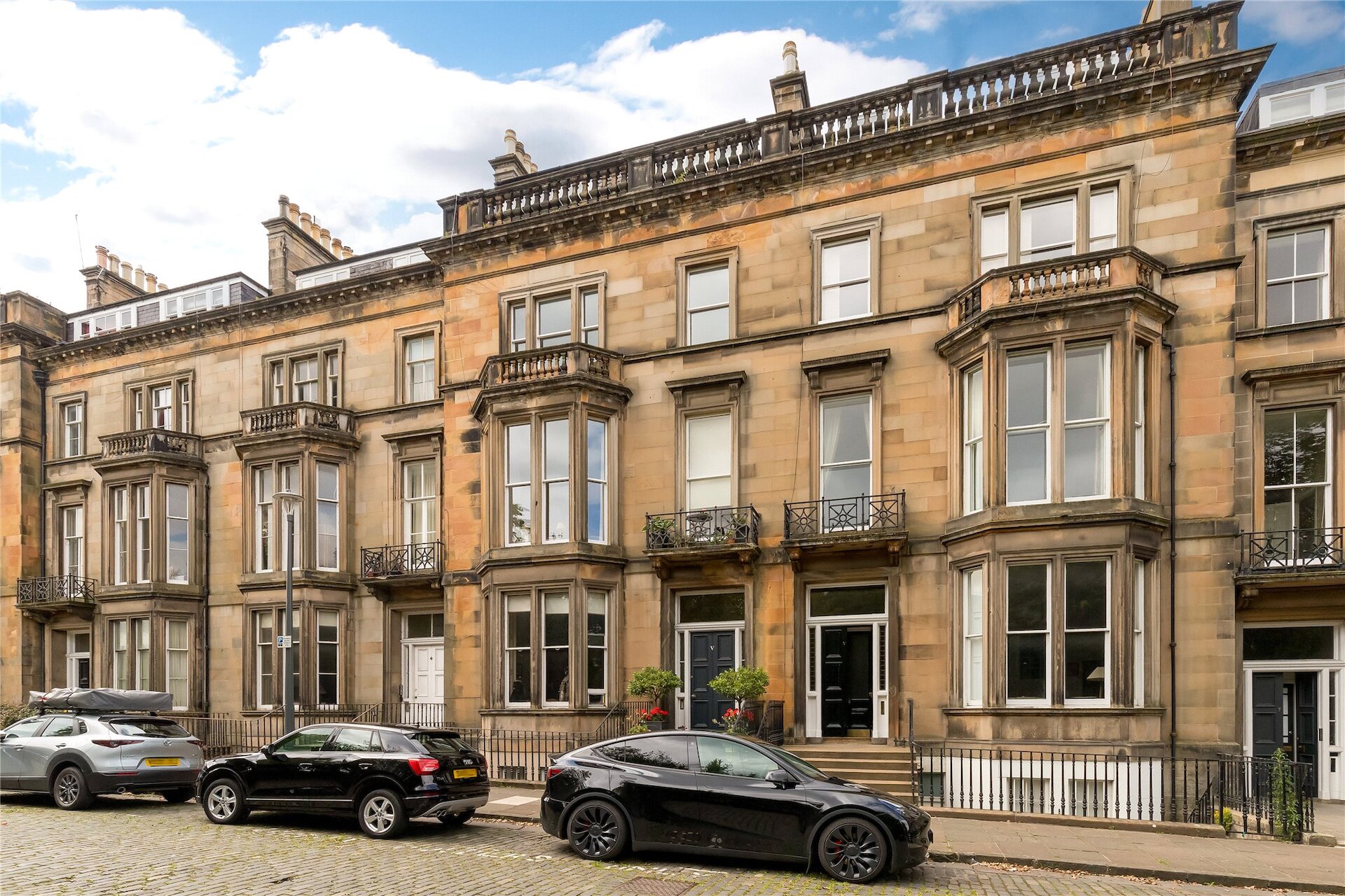 5/2 Buckingham Terrace, Edinburgh, EH4 3AB - Picture #1