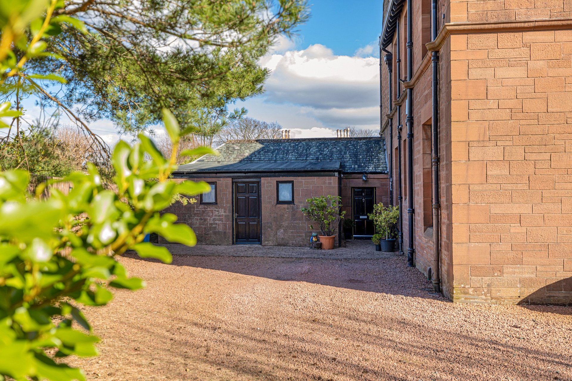 Ferndean, 5 Arthurlie Avenue, Barrhead, Glasgow, East Renfrewshire, G78 2BT - Picture #40