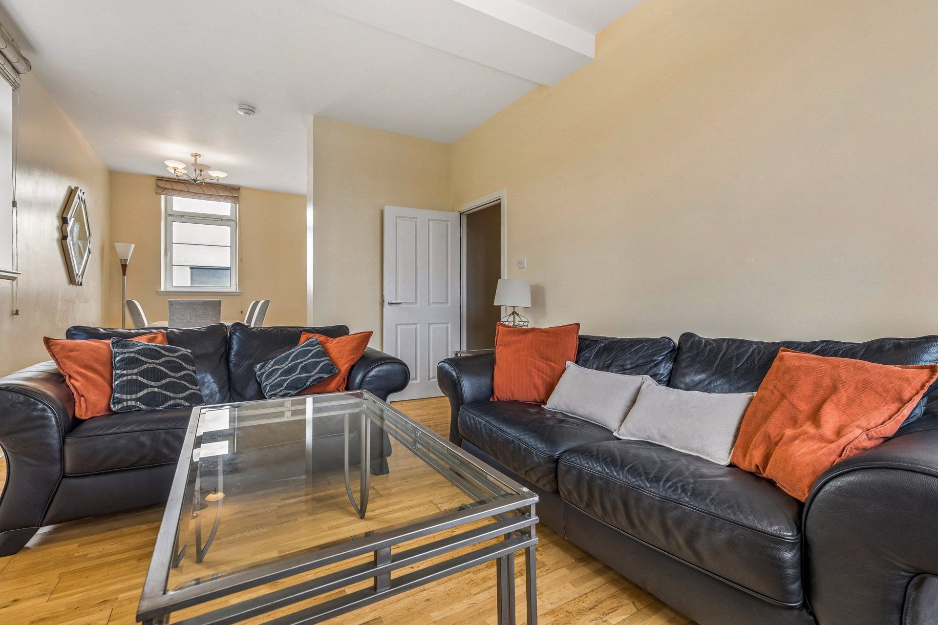 71 Canniesburn Drive, Bearsden, G61 1RX - Picture #4
