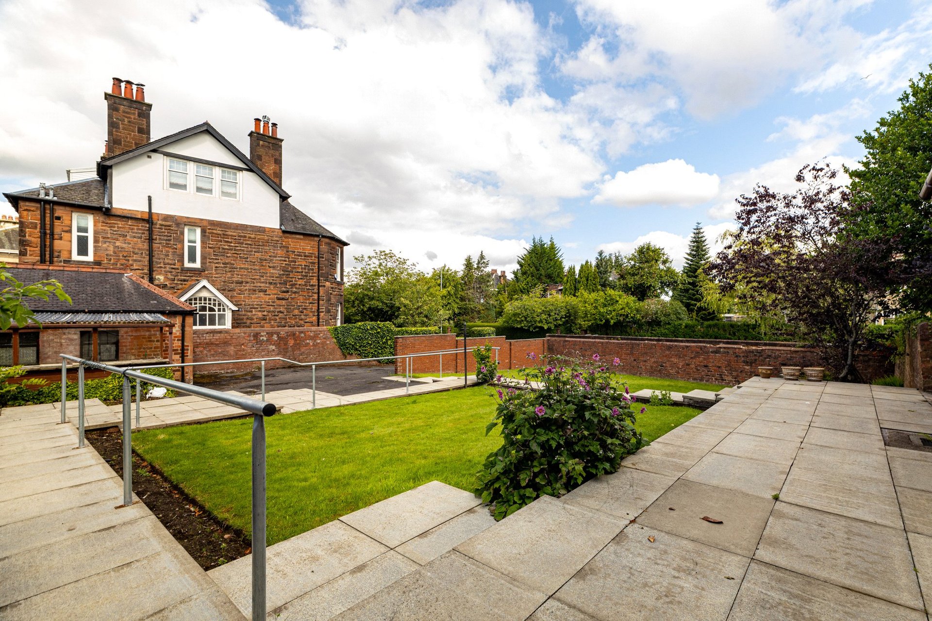 24 Merrylee Road, Newlands, Glasgow, G43 2SH - Picture #36